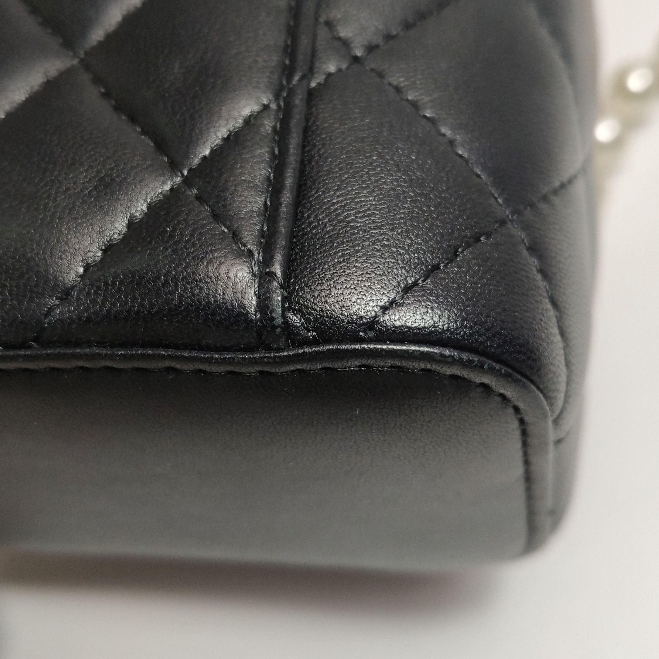 Chanel Chanel Women os Shoulder Bags Size ONE SIZE - 20 Thumbnail