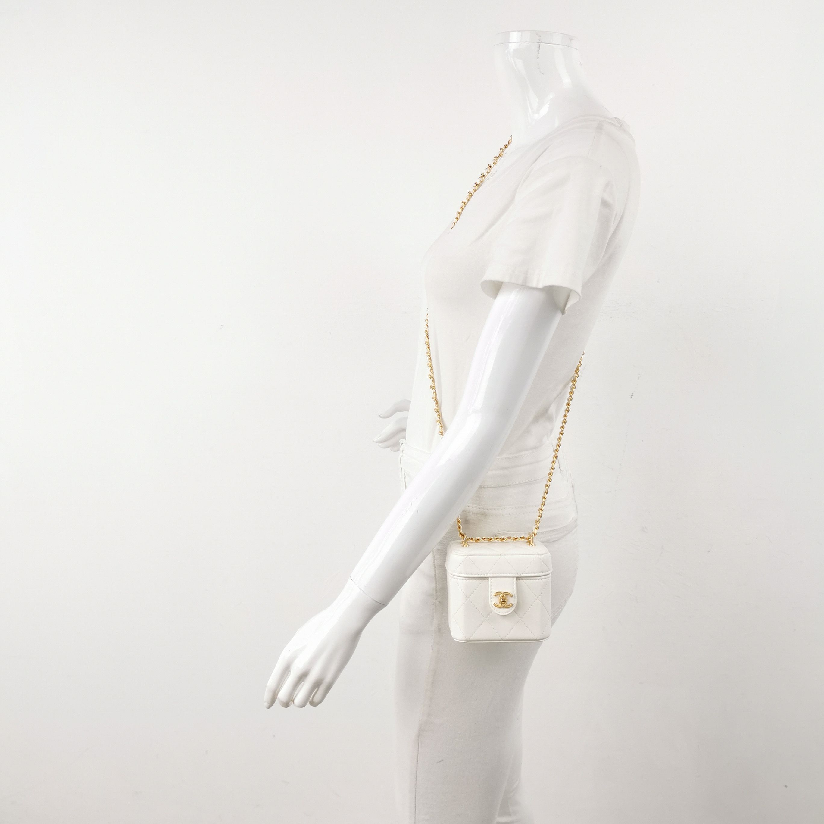 Chanel Chanel Women os Shoulder Bags Size ONE SIZE - 2 Thumbnail