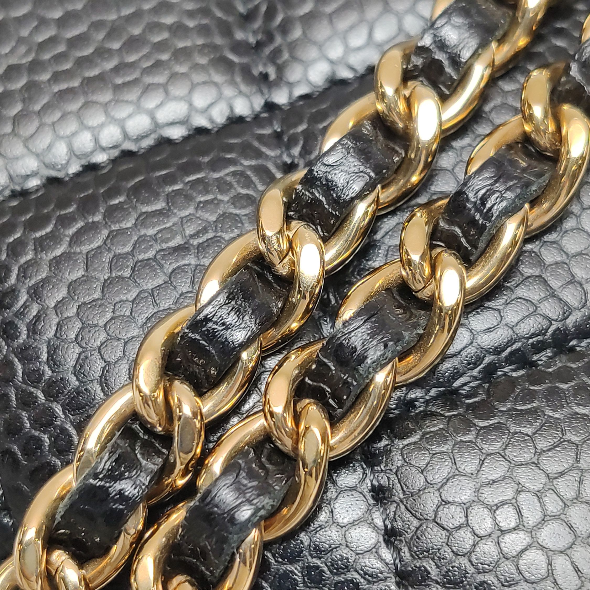 Chanel Chanel Women os Shoulder Bags Size ONE SIZE - 12 Thumbnail