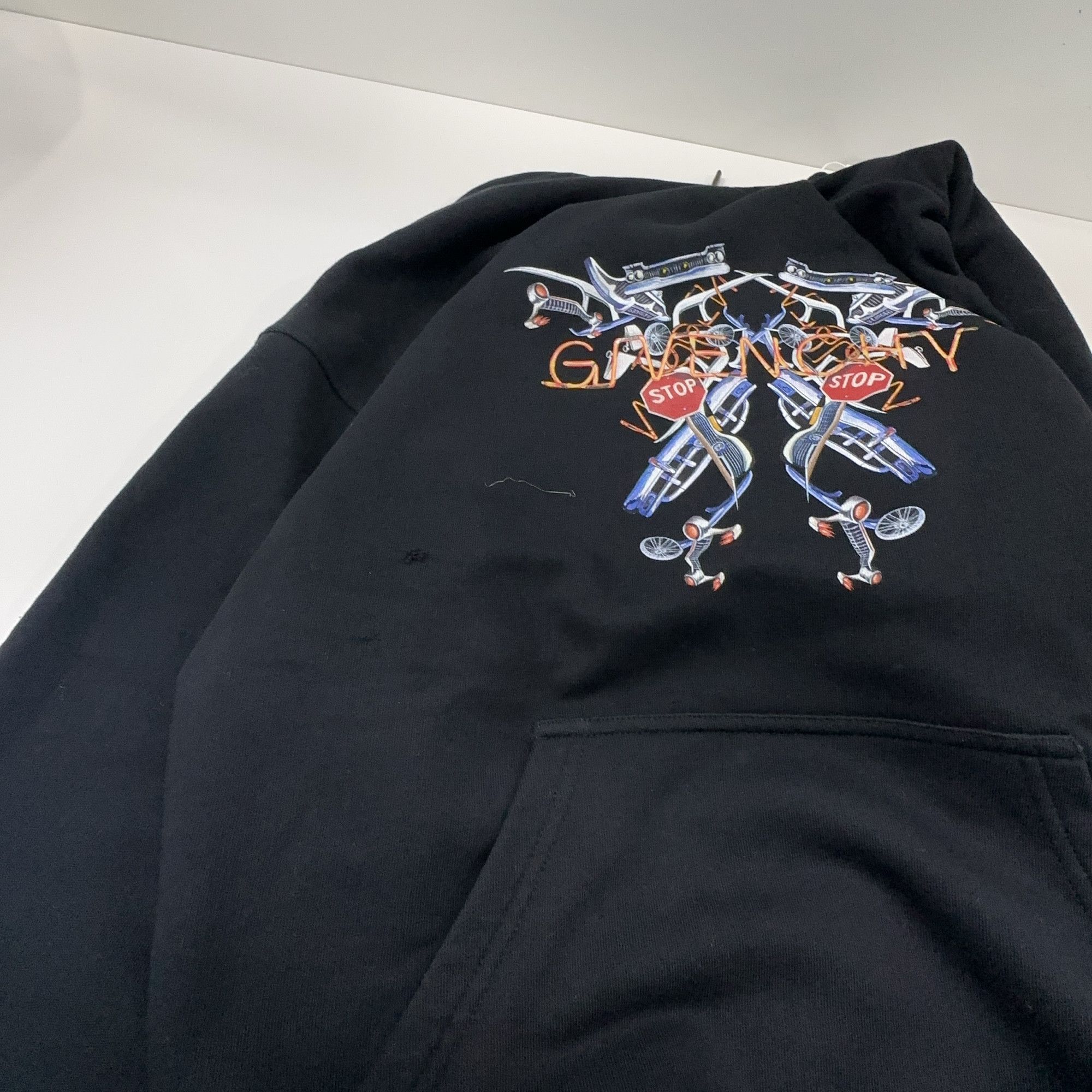 Givenchy Givenchy Graphic Print Hoodie Size L Size US L / EU 52-54 / 3 - 8 Thumbnail