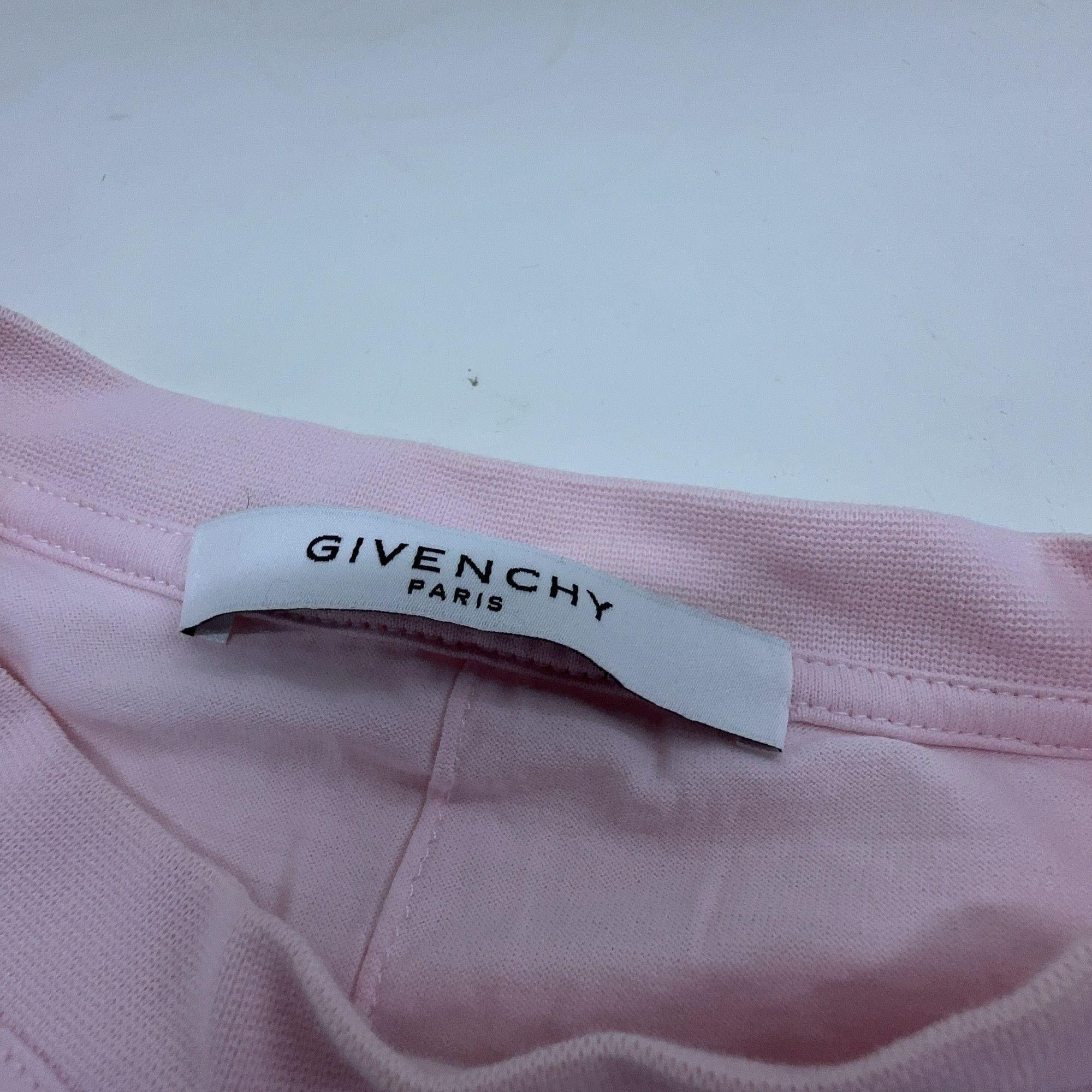 Givenchy Givenchy Graphic Print T-Shirt Pink XS Size US XS / EU 42 / 0 - 4 Thumbnail