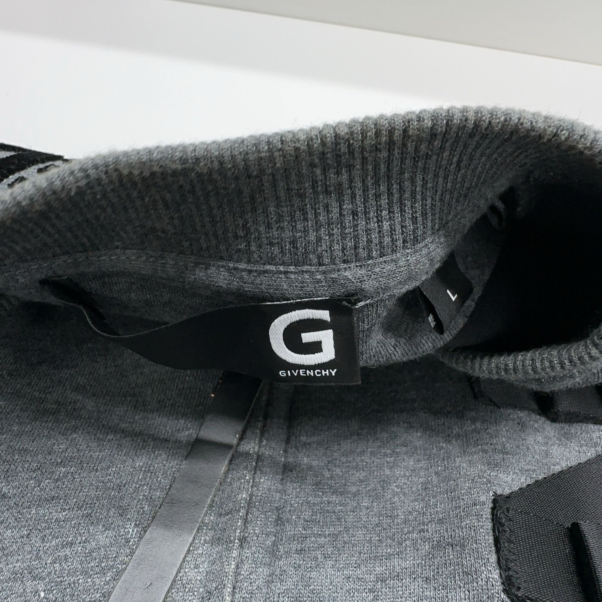 Givenchy Givenchy Entwined Wilderness Zip Jacket Size L Size US L / EU 52-54 / 3 - 4 Thumbnail