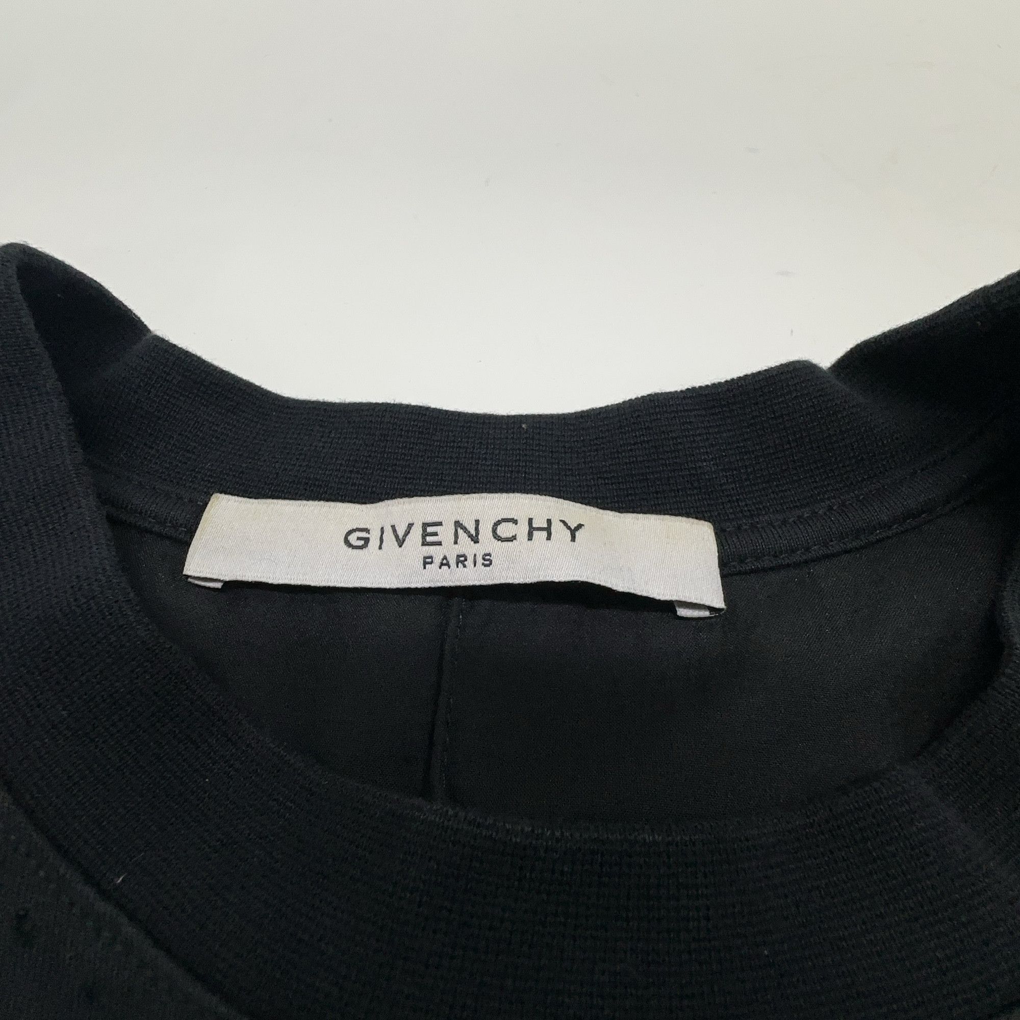 Givenchy Givenchy Distressed Logo T-Shirt XS Size US XS / EU 42 / 0 - 3 Thumbnail
