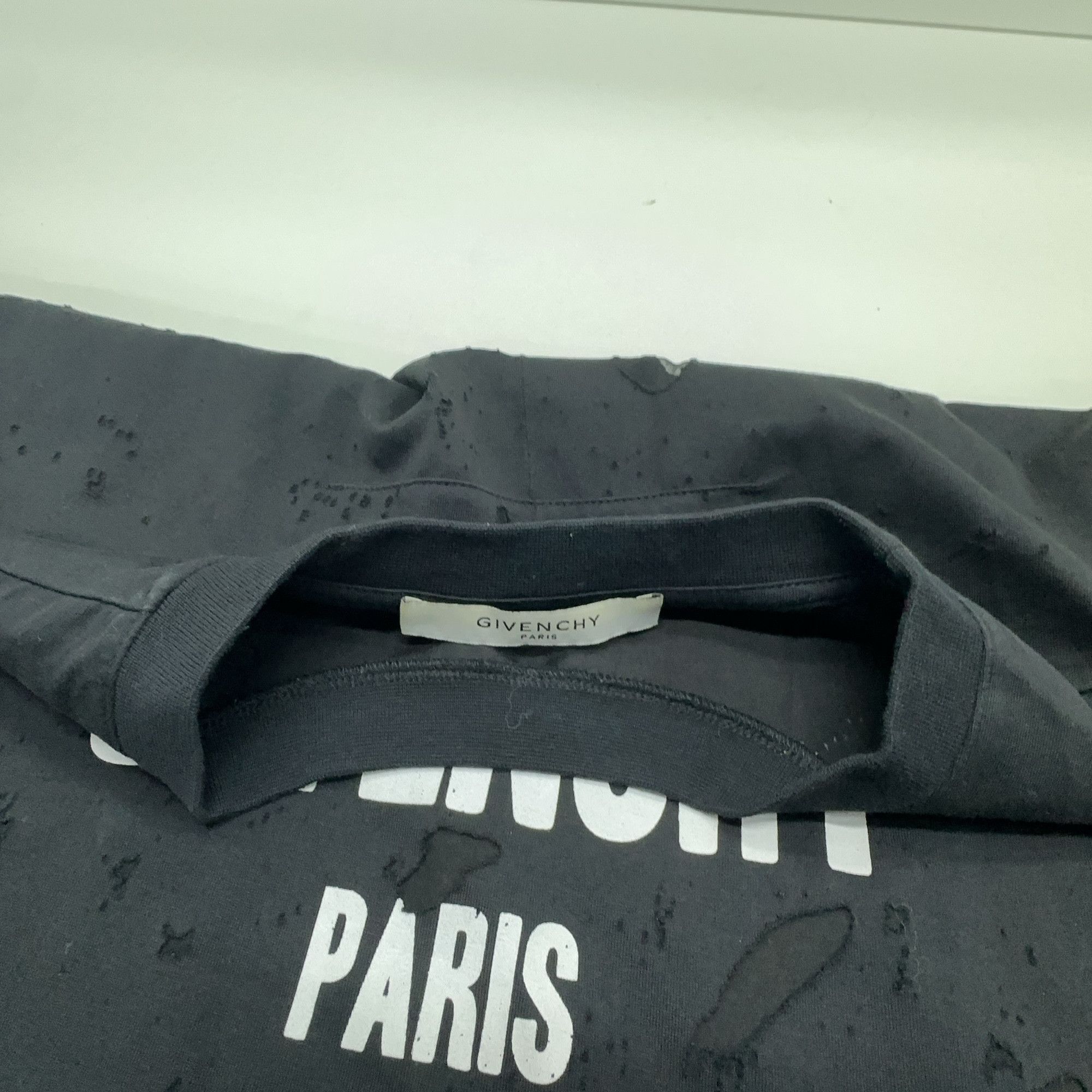 Givenchy Givenchy Distressed Logo T-Shirt XS Size US XS / EU 42 / 0 - 5 Thumbnail