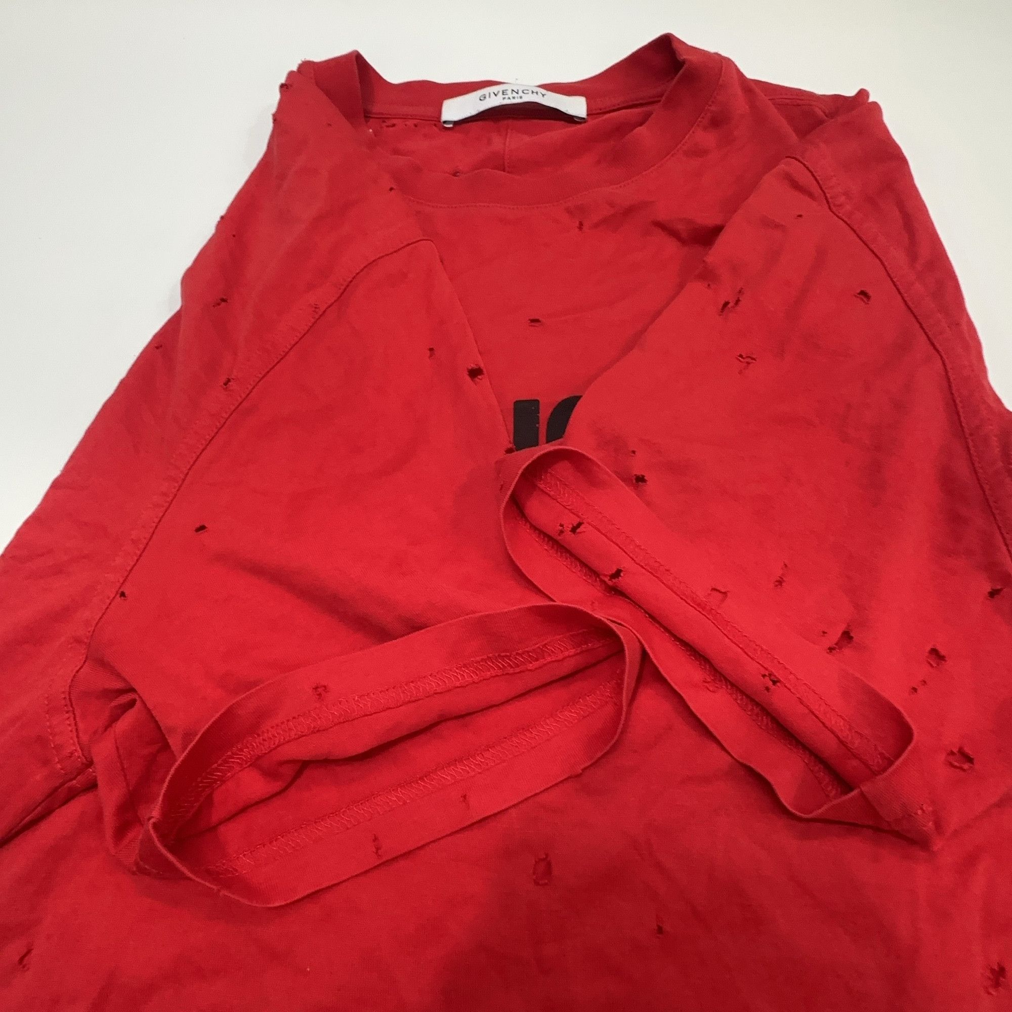 Givenchy Givenchy Distressed Logo T-Shirt Size XS Size US XS / EU 42 / 0 - 6 Thumbnail