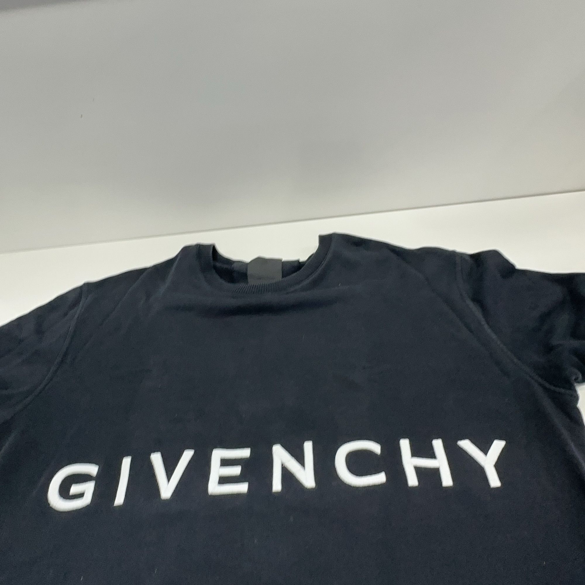 Givenchy Givenchy Logo Sweatshirt Size XXL Size US XXL / EU 58 / 5 - 8 Thumbnail