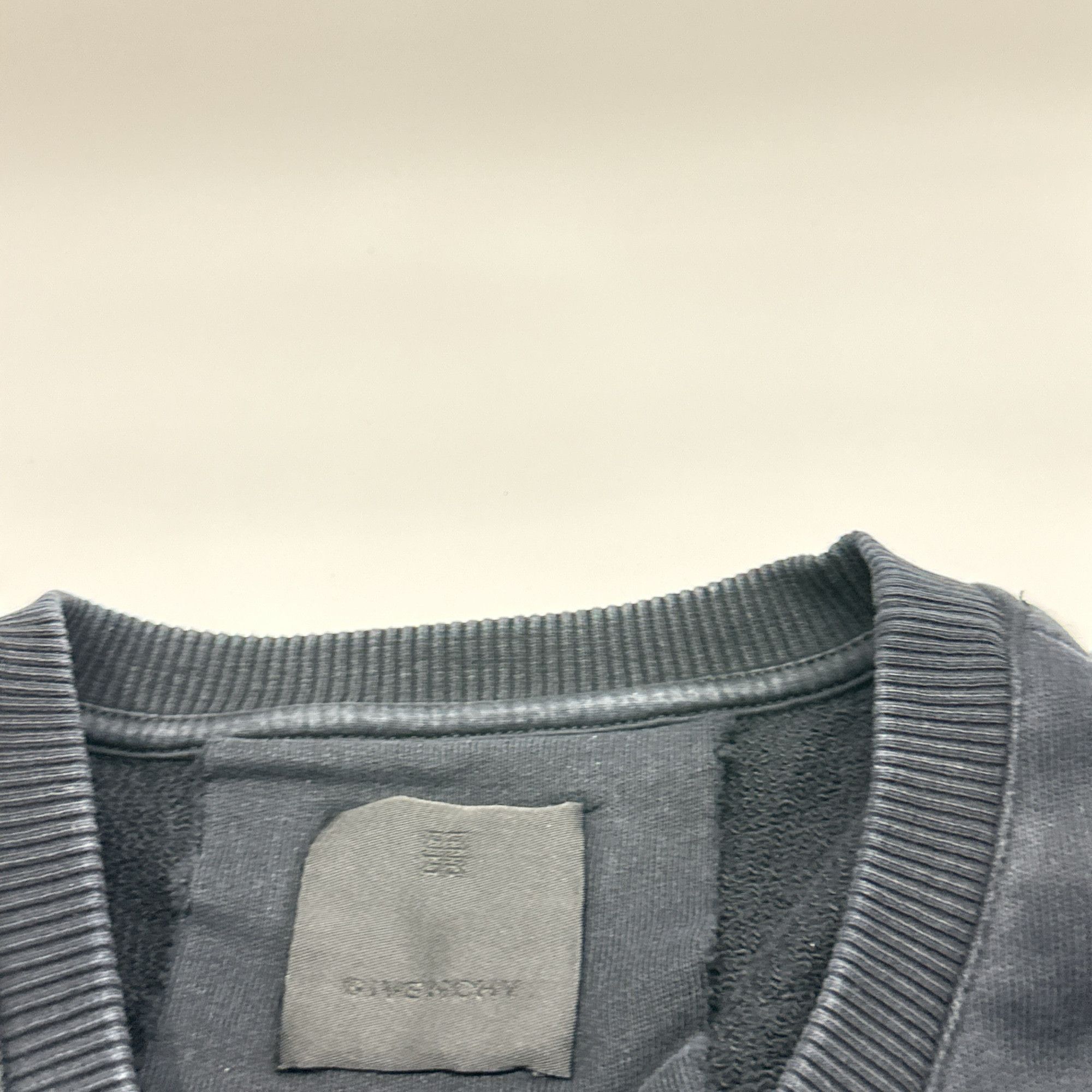 Givenchy Givenchy Logo Sweatshirt Size XXL Size US XXL / EU 58 / 5 - 6 Thumbnail