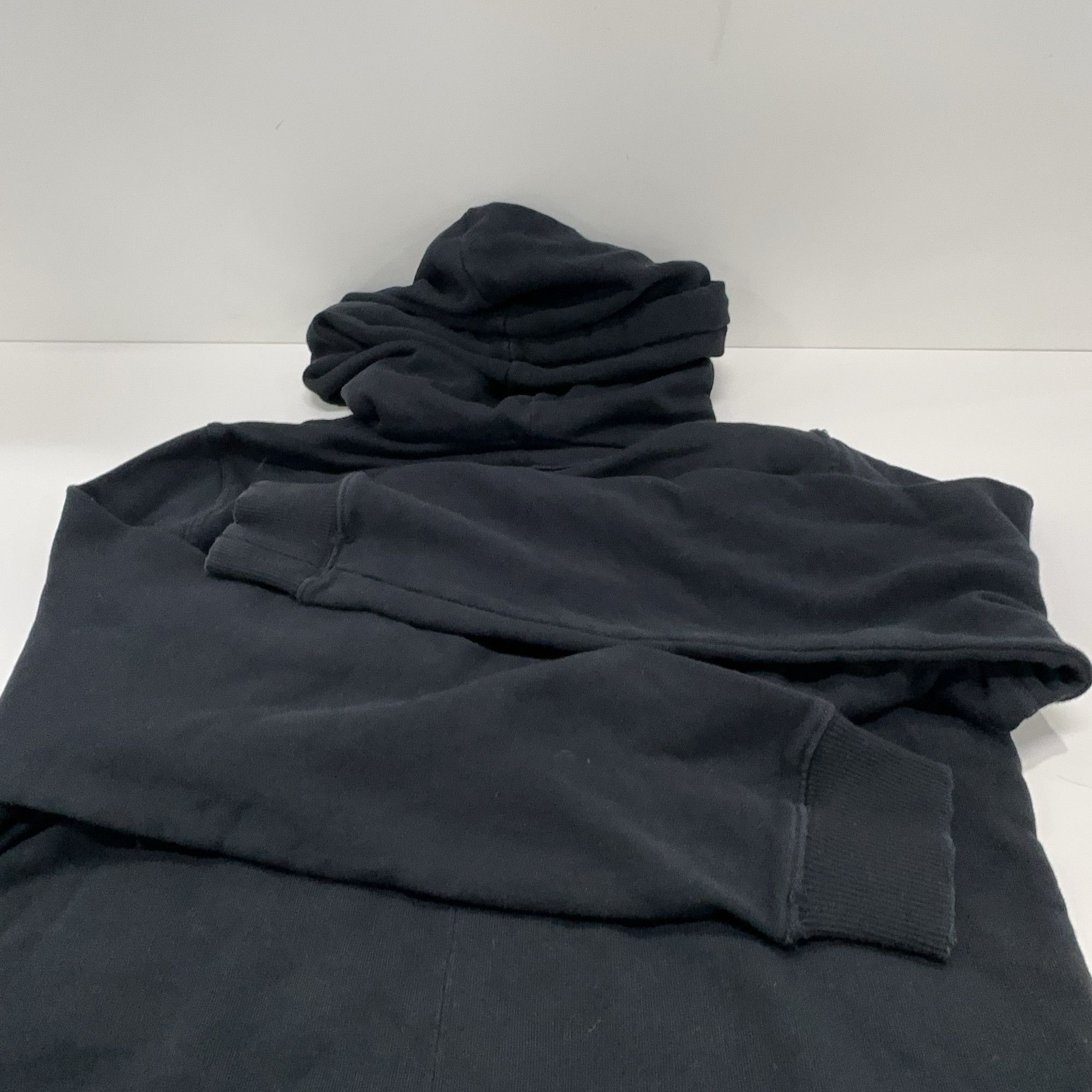 Givenchy Givenchy Logo Patch Hoodie Size XS Size US XS / EU 42 / 0 - 9 Thumbnail