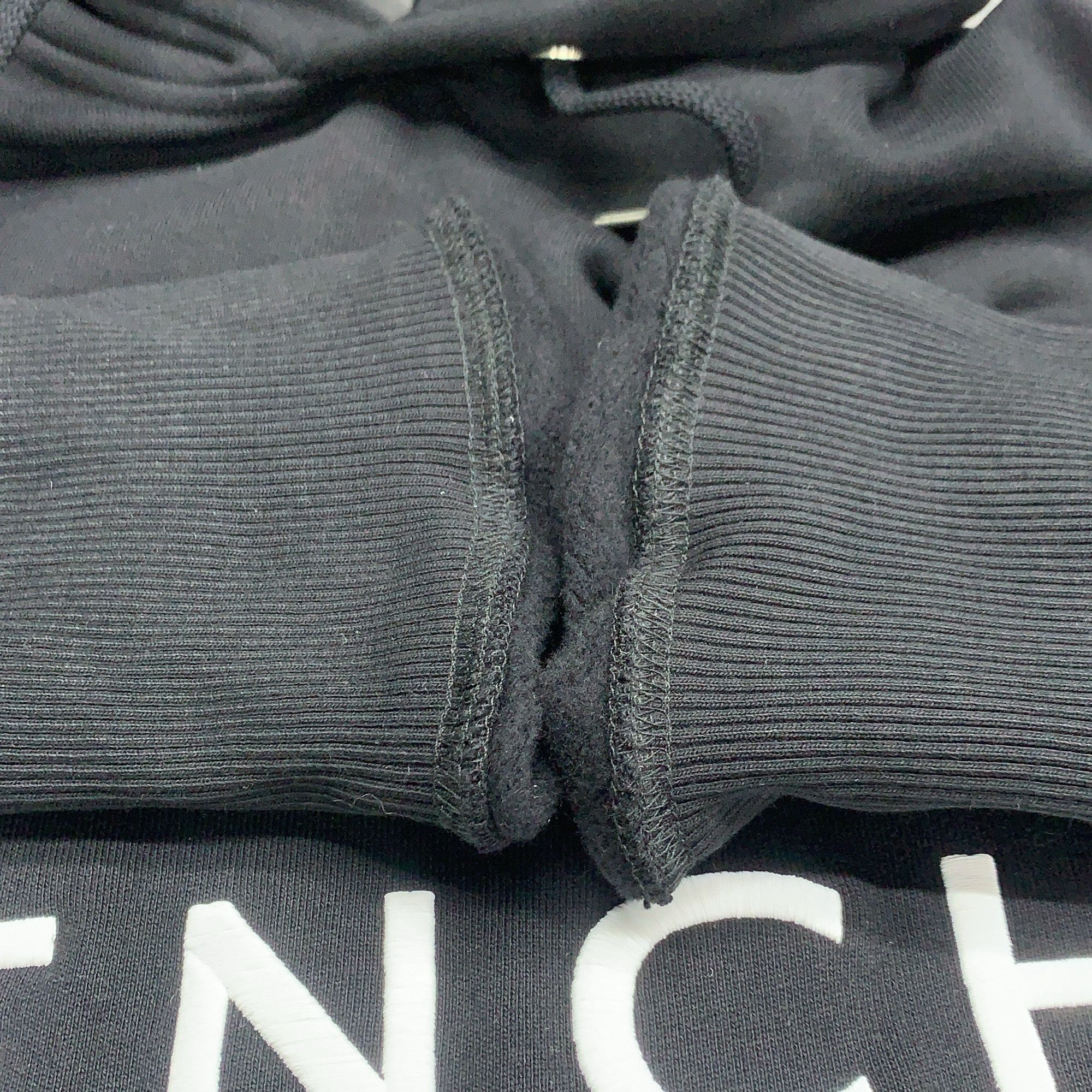 Givenchy Givenchy Logo Print Hoodie Size L Size US L / EU 52-54 / 3 - 6 Thumbnail