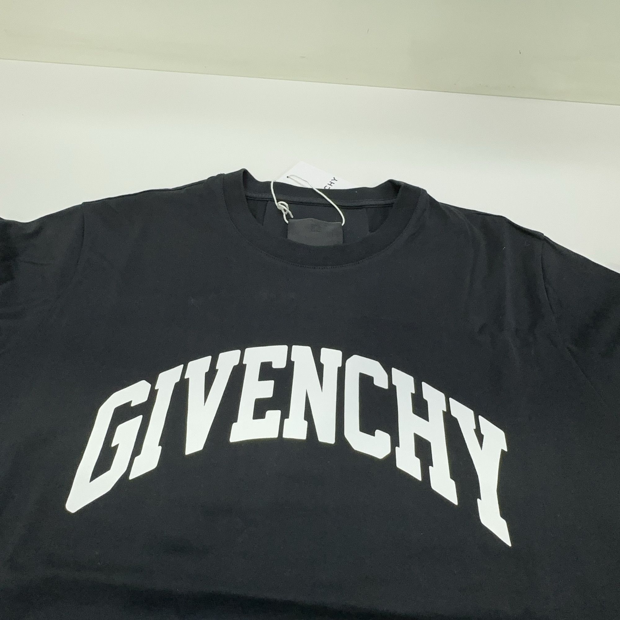 Givenchy Givenchy Logo T-Shirt Size XS Size US XS / EU 42 / 0 - 8 Thumbnail