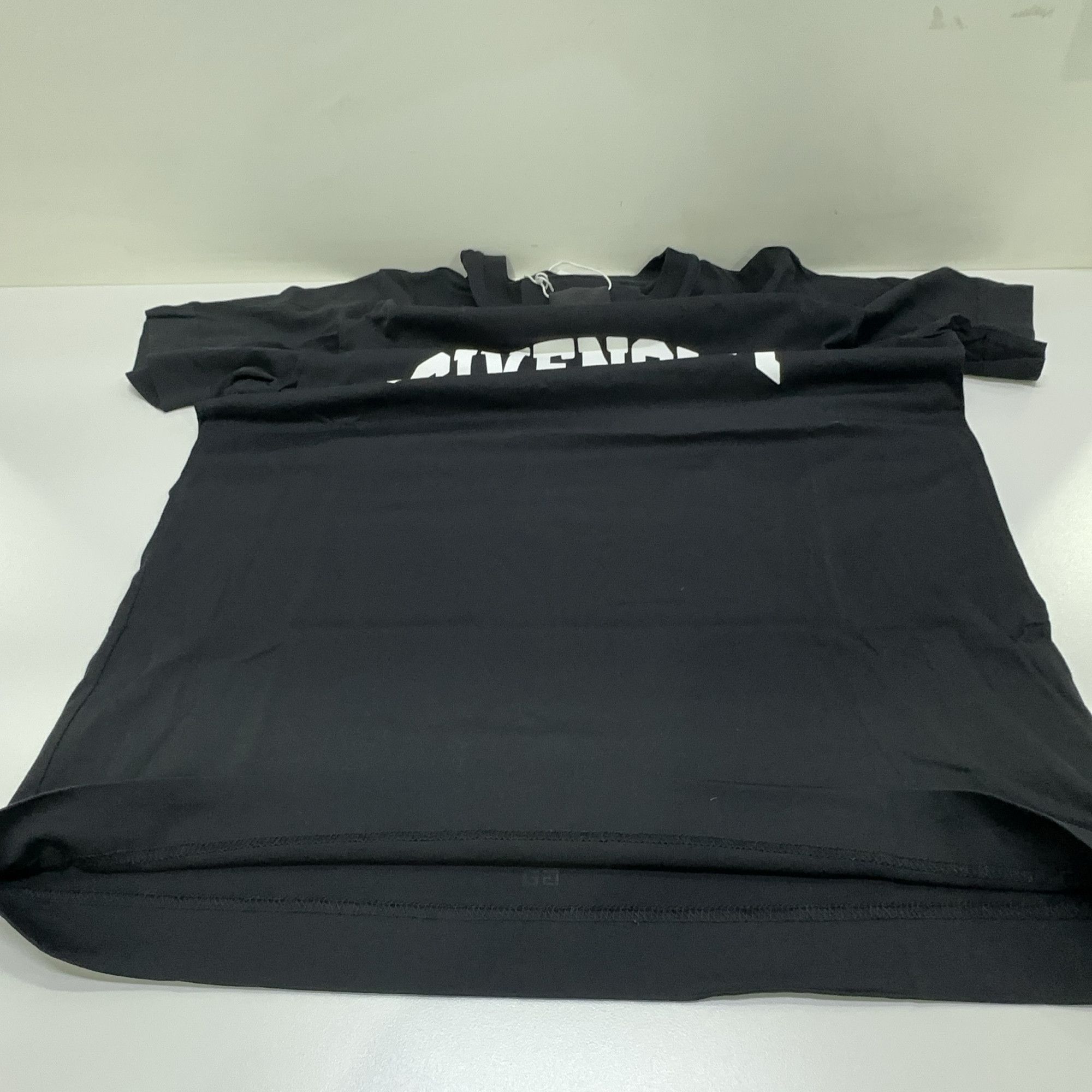 Givenchy Givenchy Logo T-Shirt Size XS Size US XS / EU 42 / 0 - 10 Thumbnail