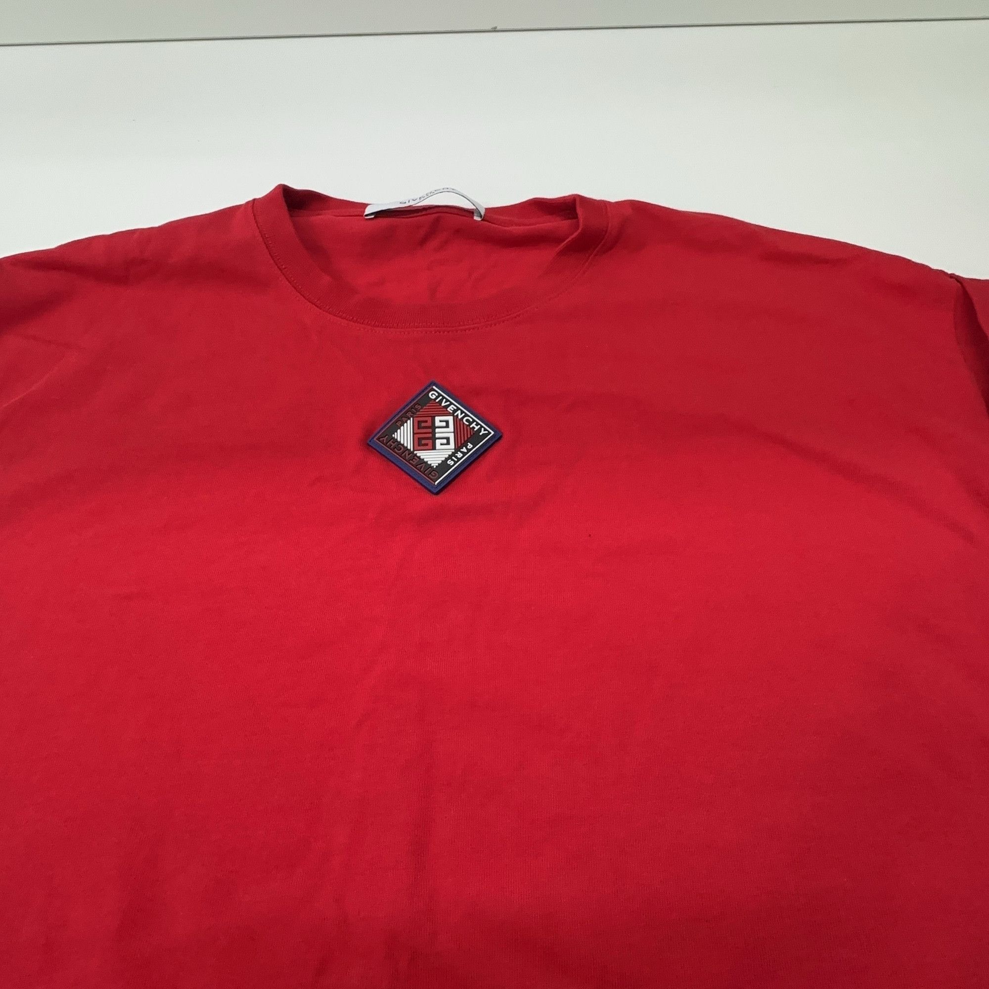 Givenchy Givenchy Logo Patch Sleeveless Top Size S Size US S / EU 44-46 / 1 - 5 Thumbnail