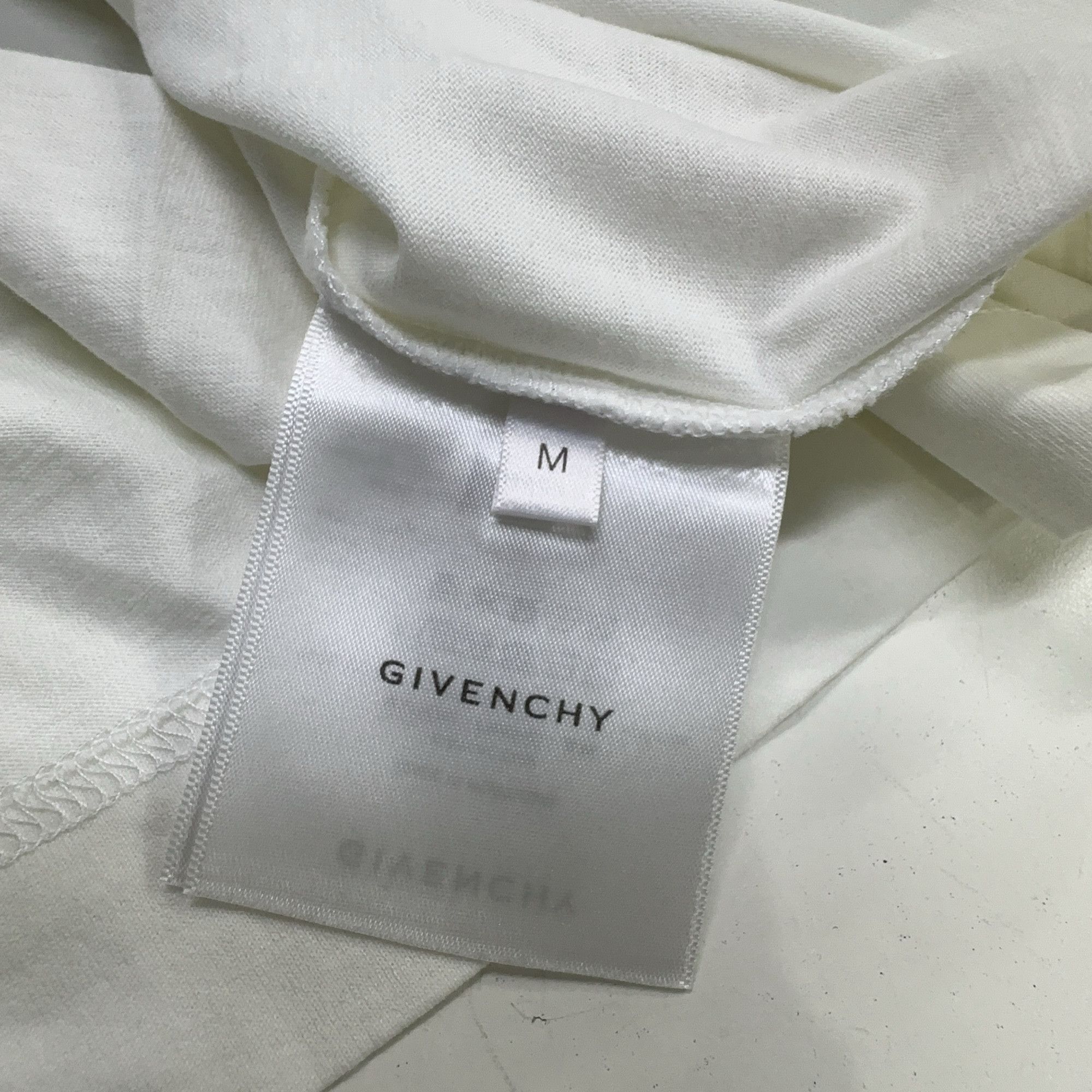 Givenchy Givenchy Remember That I Love You T-Shirt Size M Size US M / EU 48-50 / 2 - 5 Thumbnail