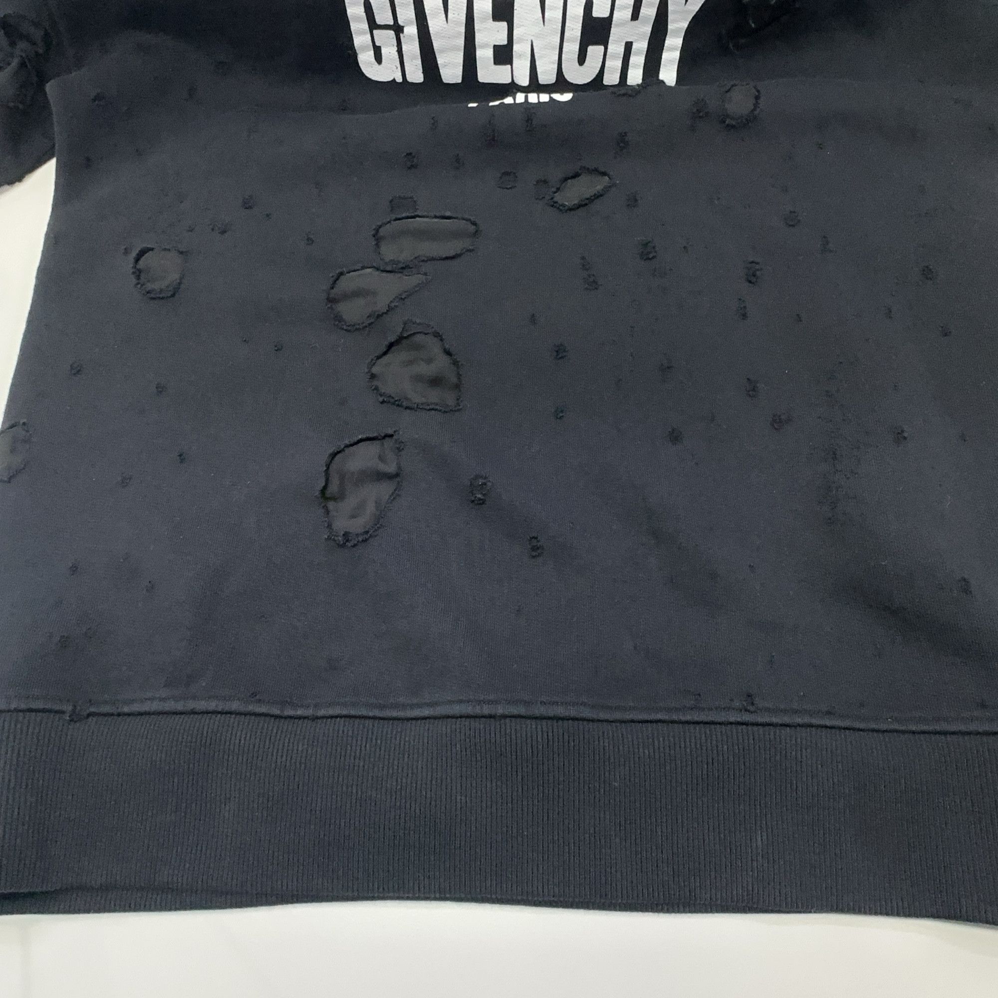 Givenchy Givenchy Distressed Logo Hoodie Size XS Size US XS / EU 42 / 0 - 8 Thumbnail
