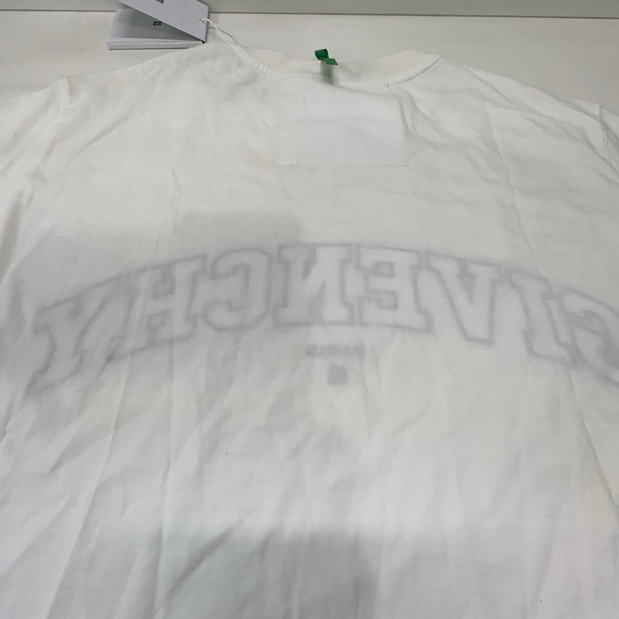 Givenchy Givenchy Logo Embroidery T-Shirt Size M Size US M / EU 48-50 / 2 - 9 Thumbnail