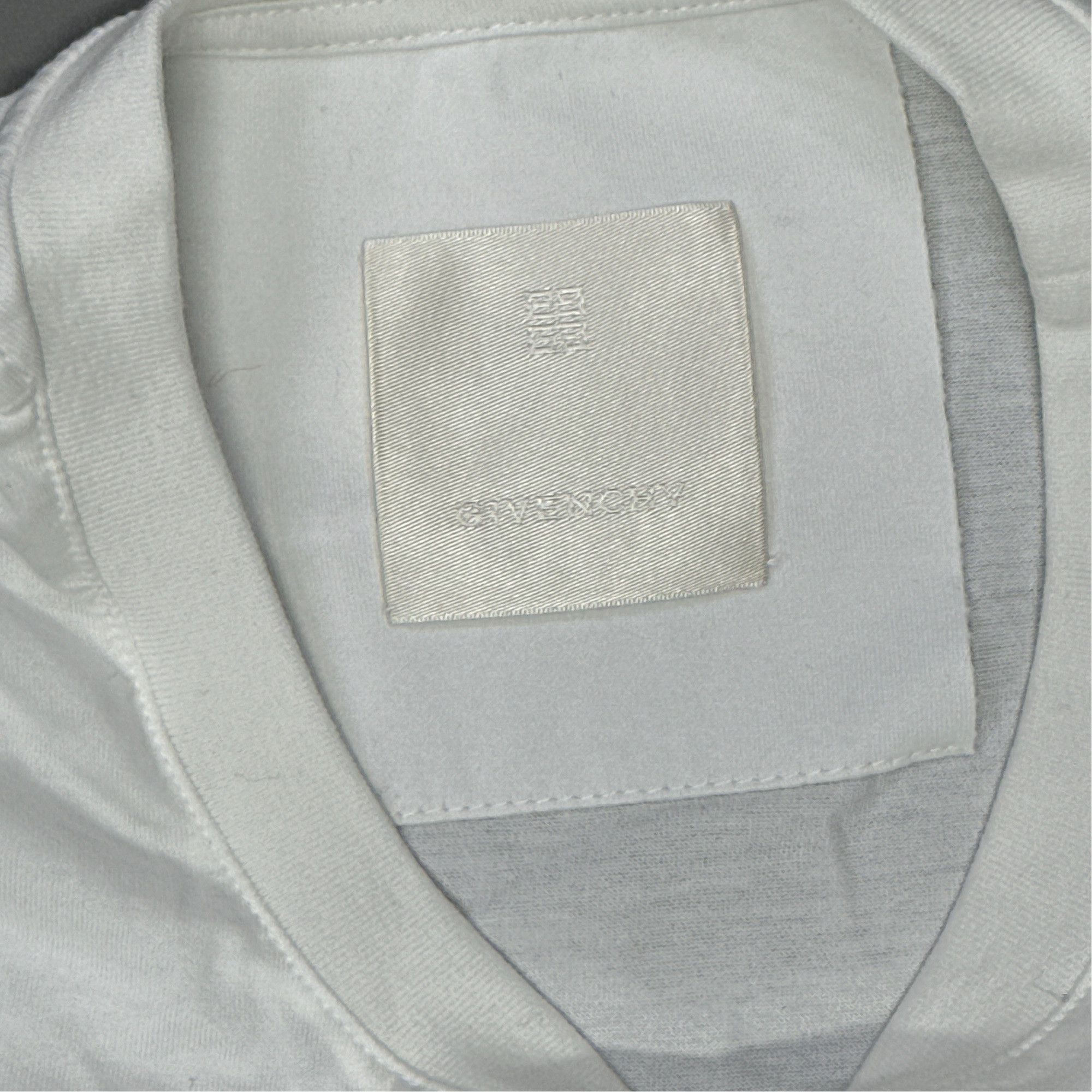 Givenchy Givenchy Logo T-Shirt Size S Size US S / EU 44-46 / 1 - 4 Thumbnail