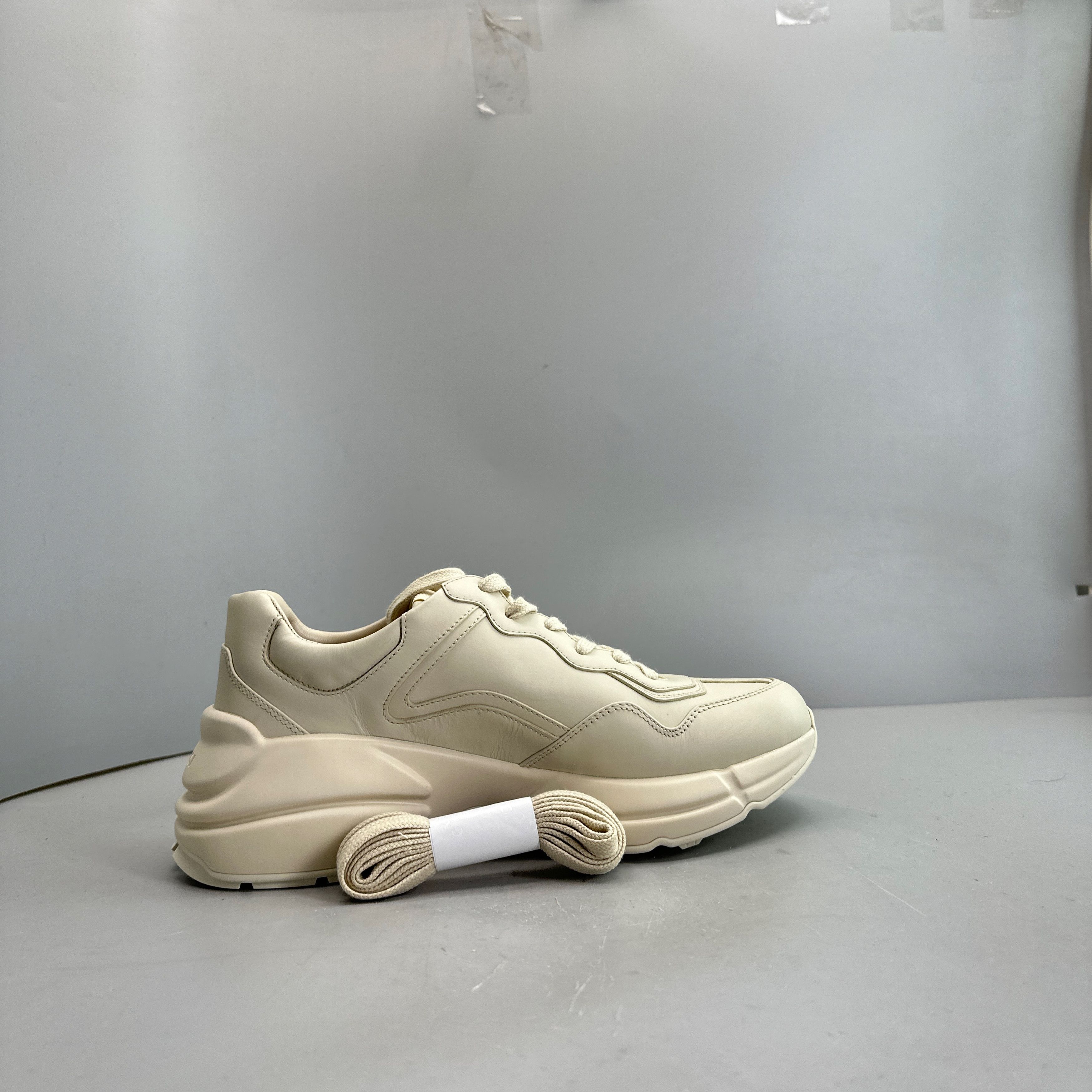 Gucci Gucci Rhyton Logo Sneakers Size 6 Size US 6 / EU 39 - 10 Thumbnail