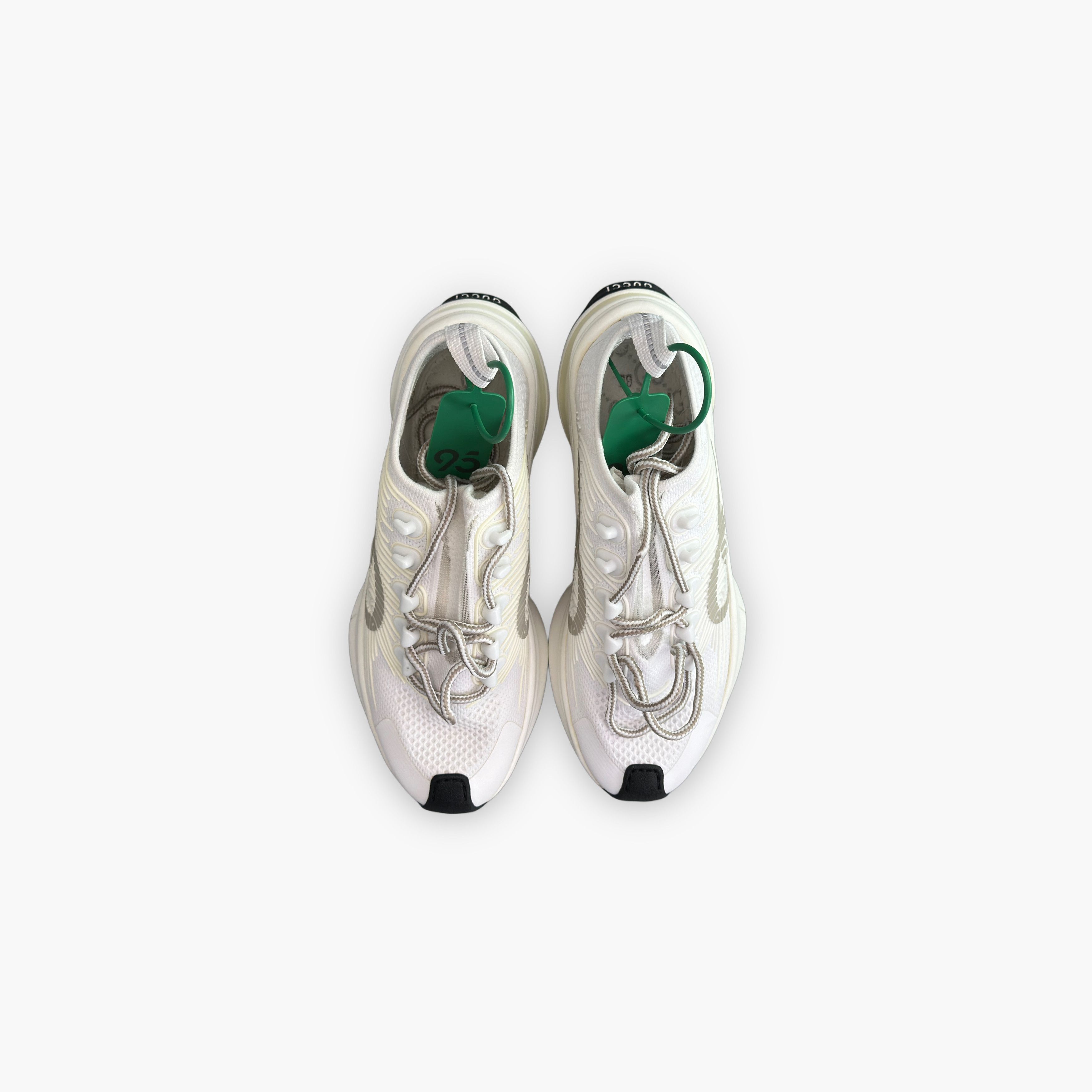Gucci Gucci Run Sneakers White Size 35 Size US 5 / IT 35 - 9 Thumbnail