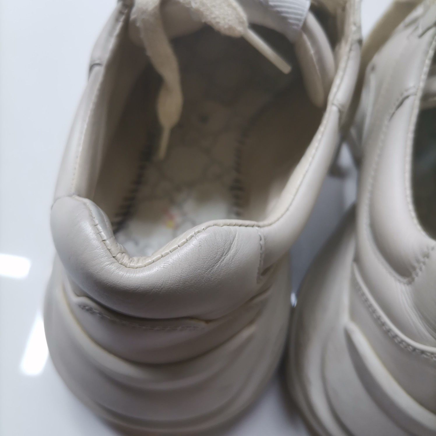 Gucci Gucci Heart Print Rhyton Sneakers Size 37.5 Size US 7.5 / IT 37.5 - 10 Thumbnail