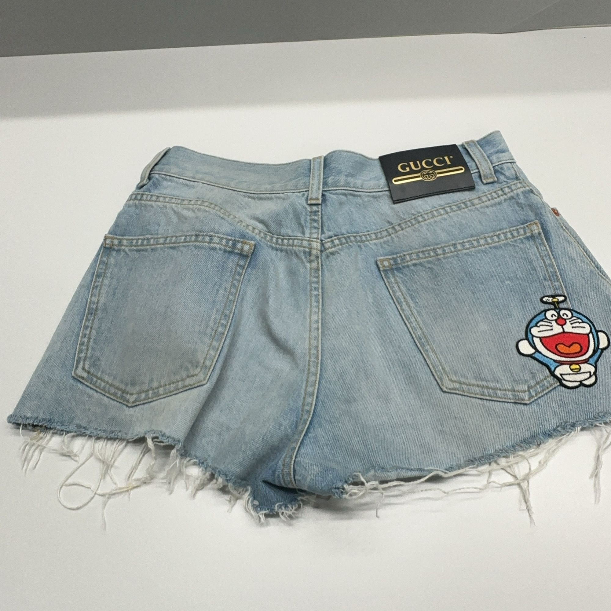 Gucci Gucci x Doraemon Embroidered Denim Shorts Size 26 Size 26" / US 2 / IT 38 - 8 Thumbnail