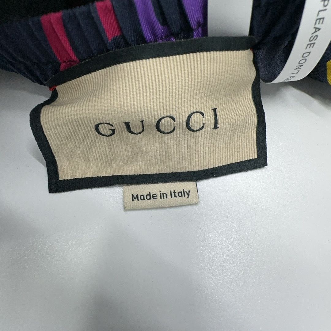 Gucci Gucci Logo Print Shorts Size 48 Size US 32 / EU 48 - 3 Thumbnail