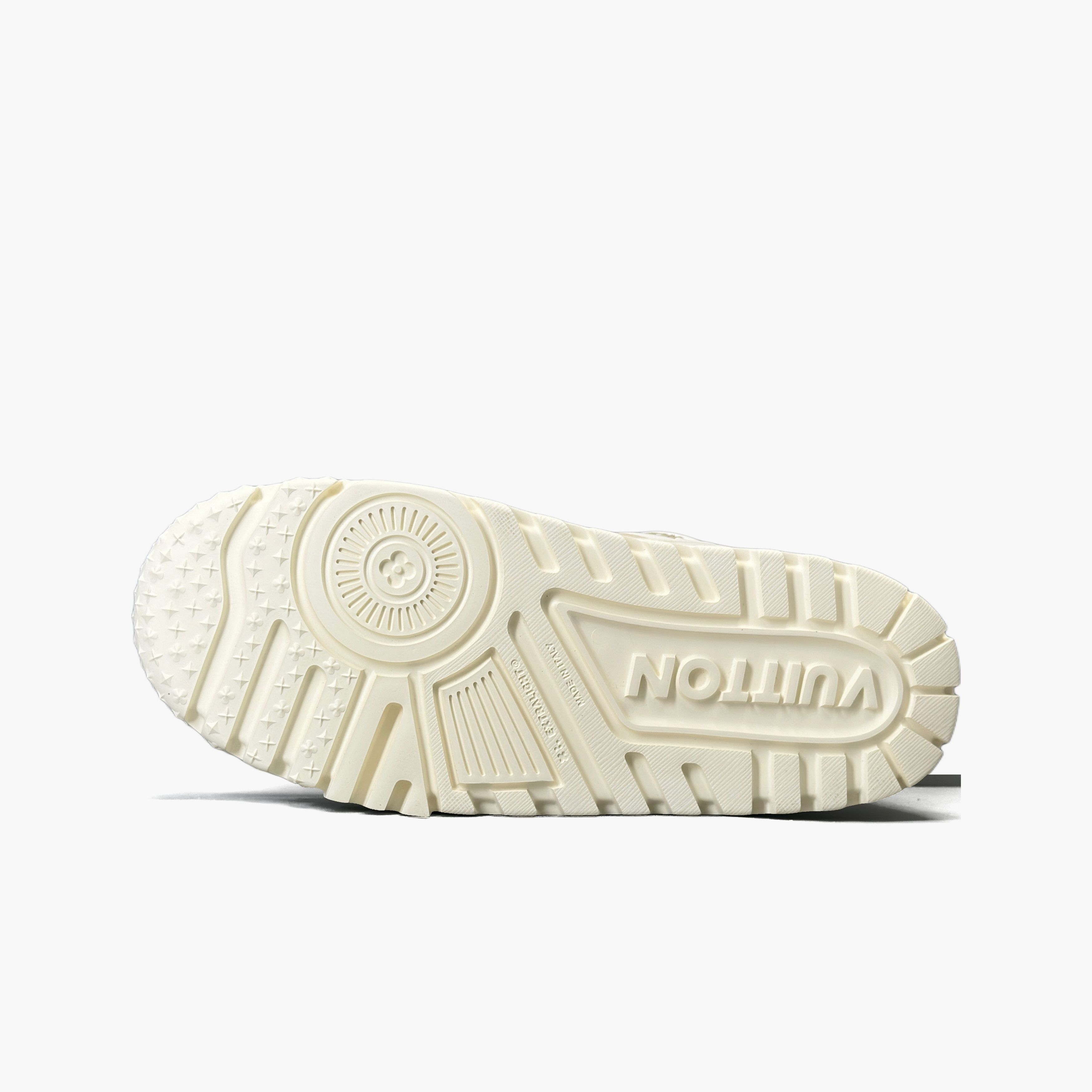 Louis Vuitton Louis Vuitton Trainer Maxi Sneakers Size 10.5 Size US 10.5 / EU 43-44 - 8 Thumbnail
