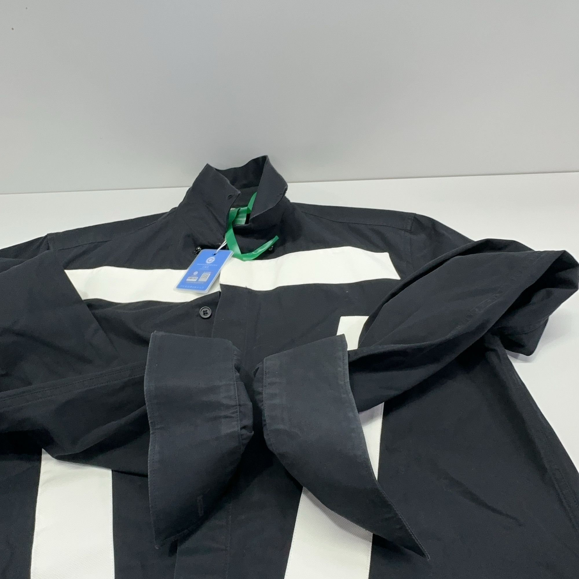 Givenchy Givenchy Striped Button Up Shirt Size S Size US S / EU 44-46 / 1 - 10 Thumbnail