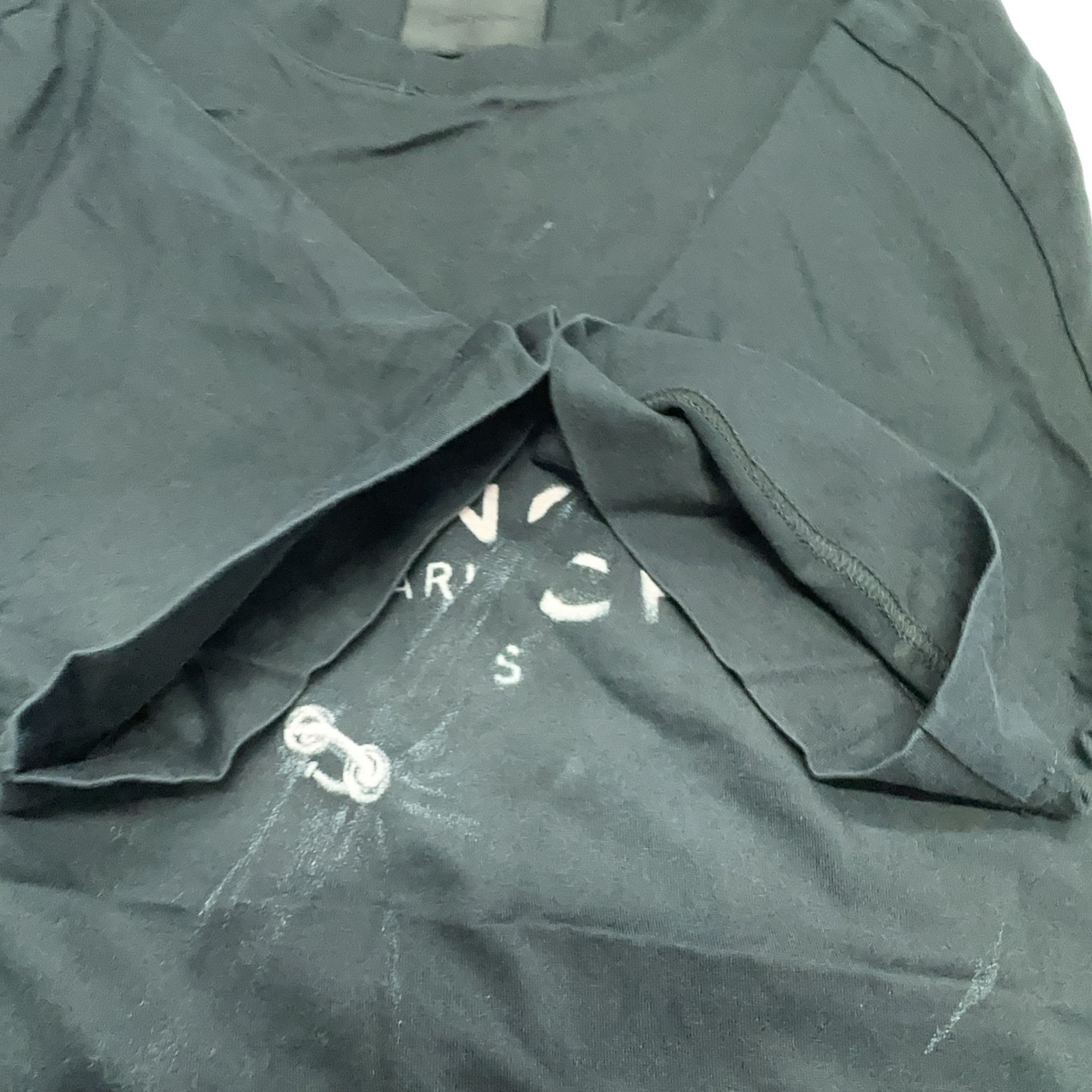 Givenchy Givenchy Logo Print T-Shirt Size XL Size US XL / EU 56 / 4 - 7 Thumbnail