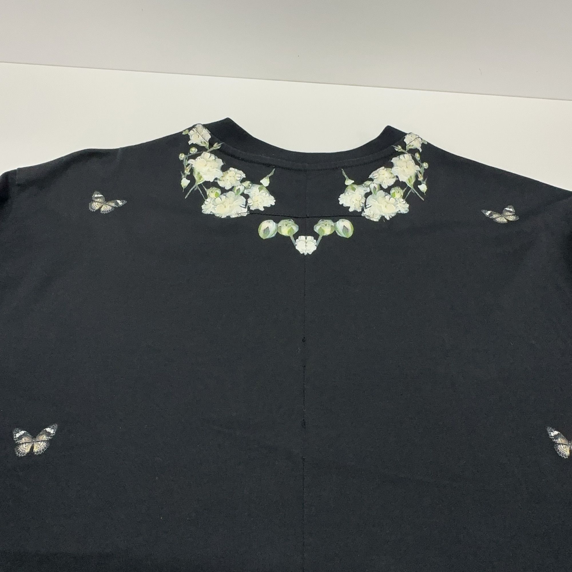 Givenchy Givenchy Madonna Graphic T-Shirt Size M Size US M / EU 48-50 / 2 - 13 Thumbnail