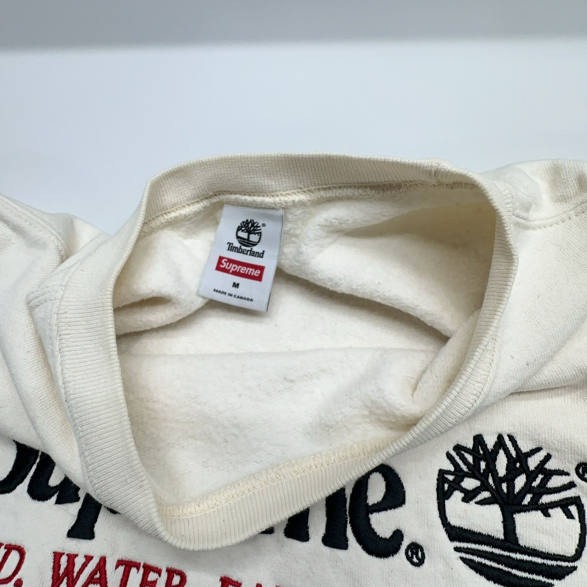 Supreme Supreme x Timberland Logo Crewneck Size M Size US M / EU 48-50 / 2 - 5 Thumbnail