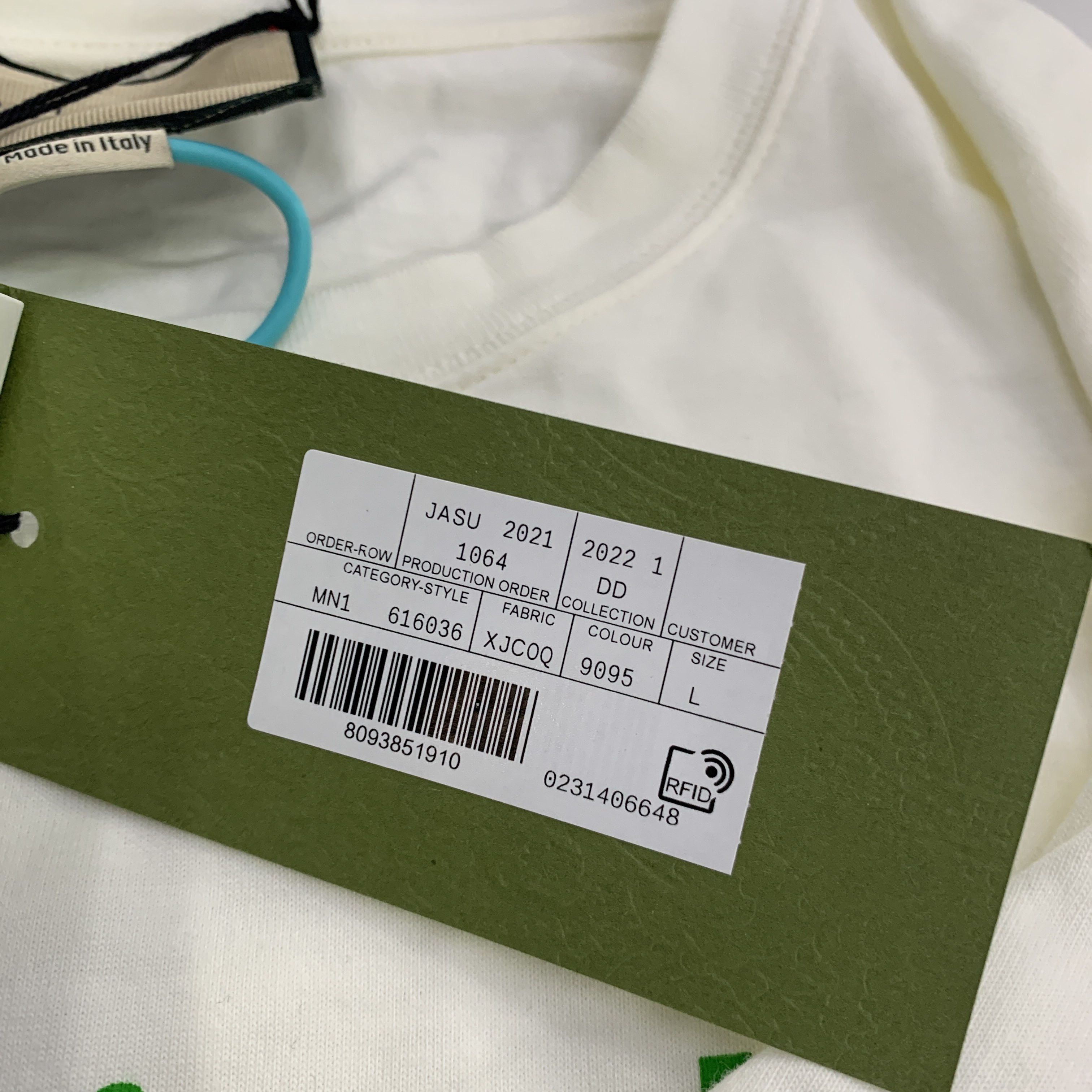 Gucci Gucci Original Gucci Logo T-Shirt Size L Size US L / EU 52-54 / 3 - 2 Thumbnail