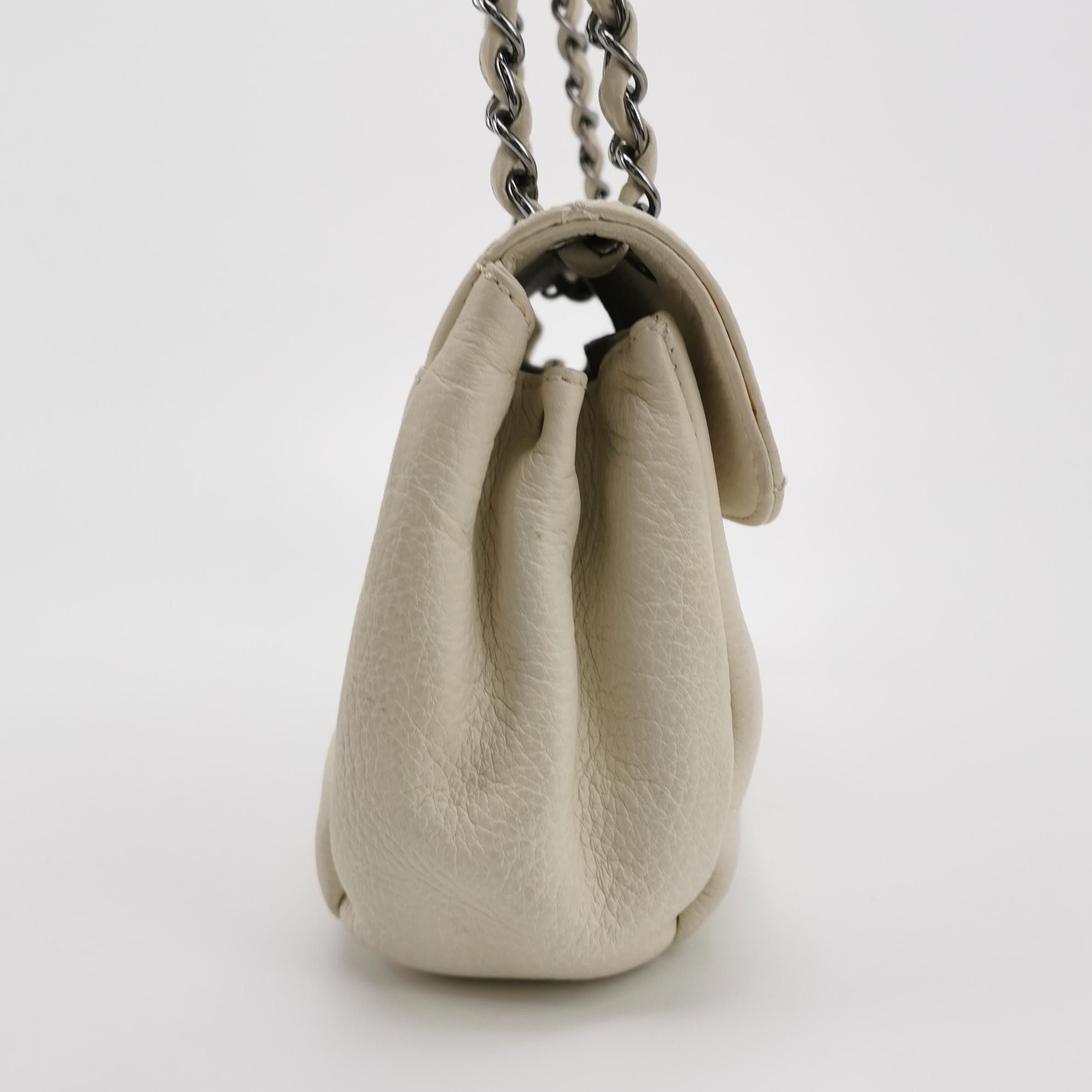 Chanel Chanel Women os Shoulder Bags Size ONE SIZE - 4 Thumbnail