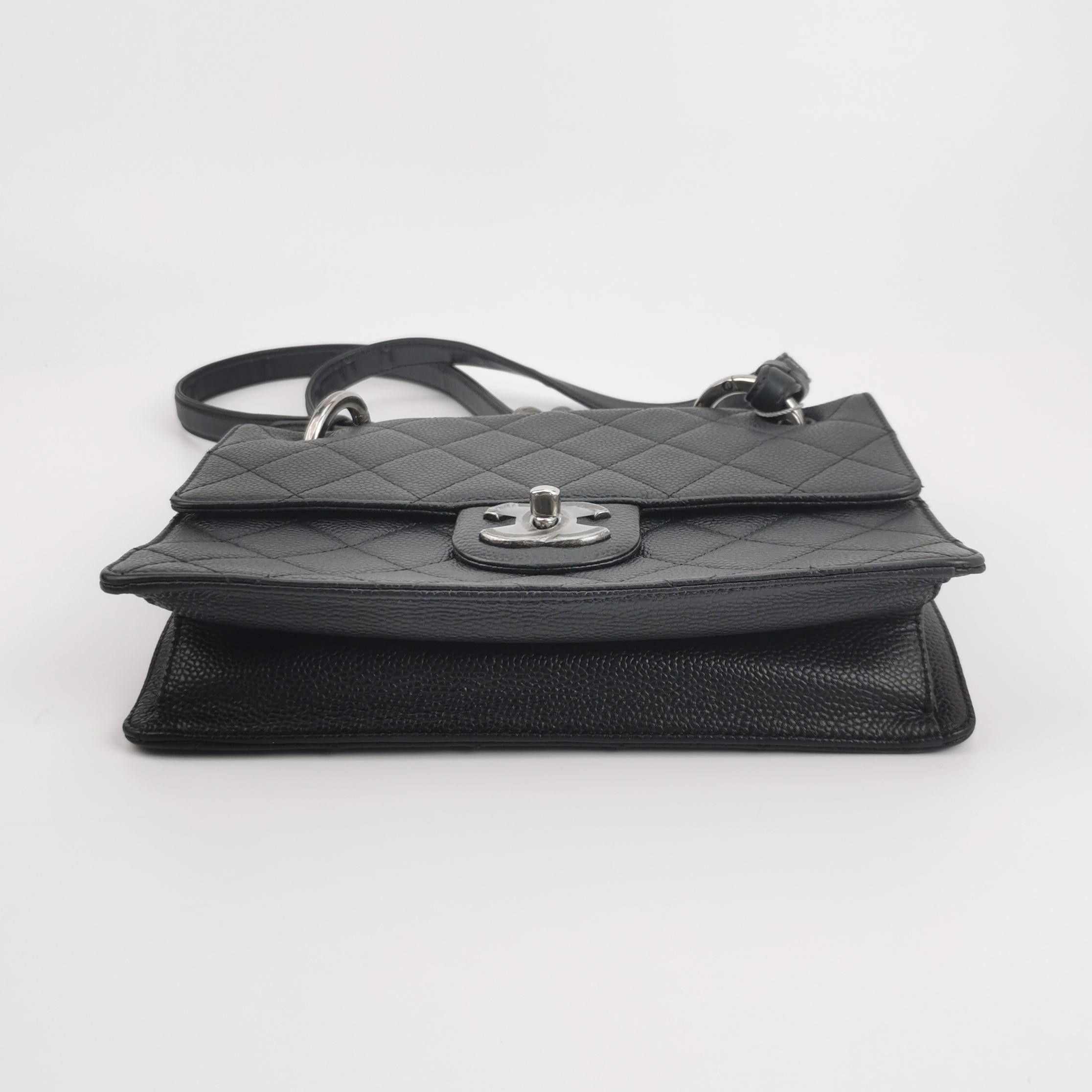 Chanel Chanel Women os Shoulder Bags Size ONE SIZE - 6 Thumbnail