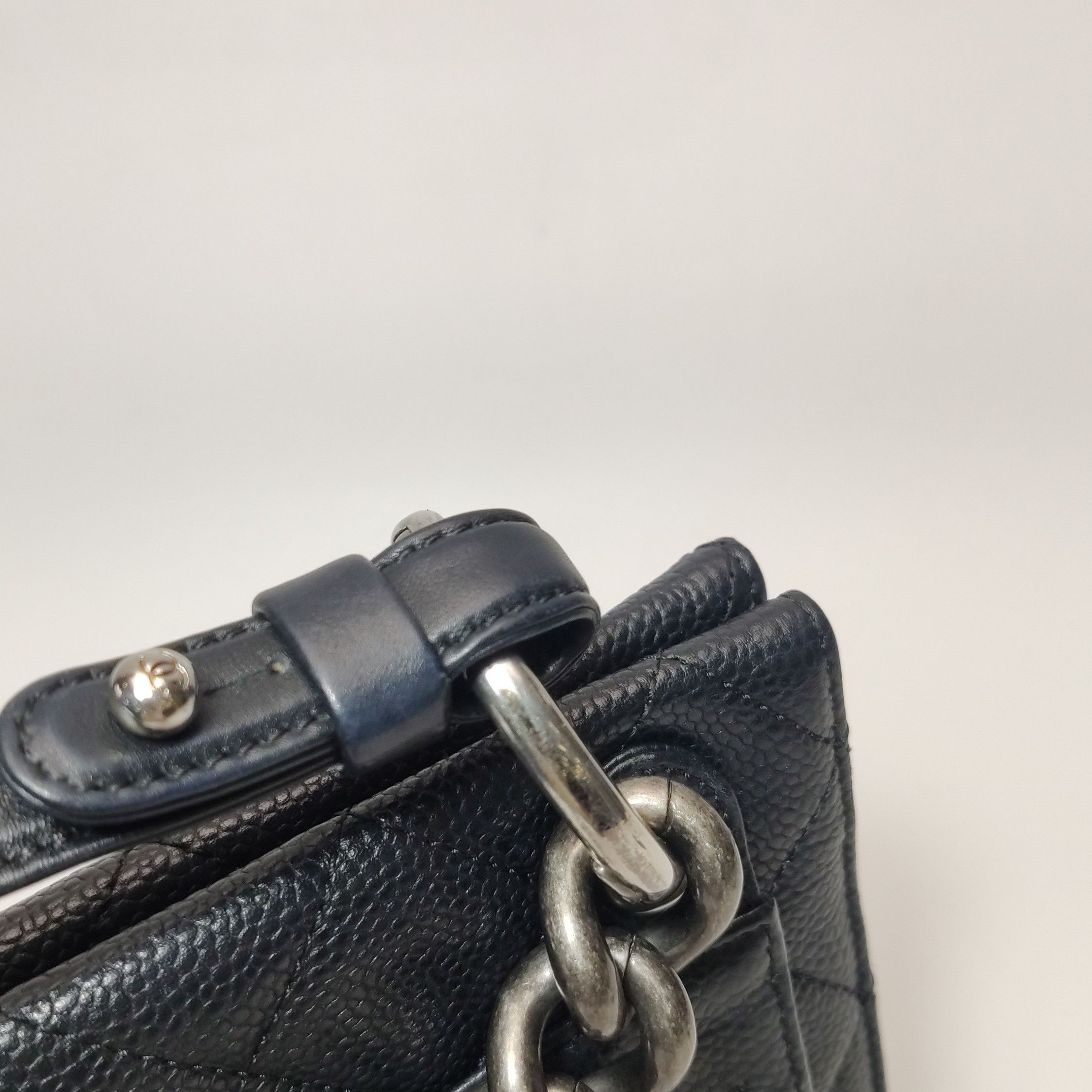 Chanel Chanel Women os Shoulder Bags Size ONE SIZE - 14 Thumbnail