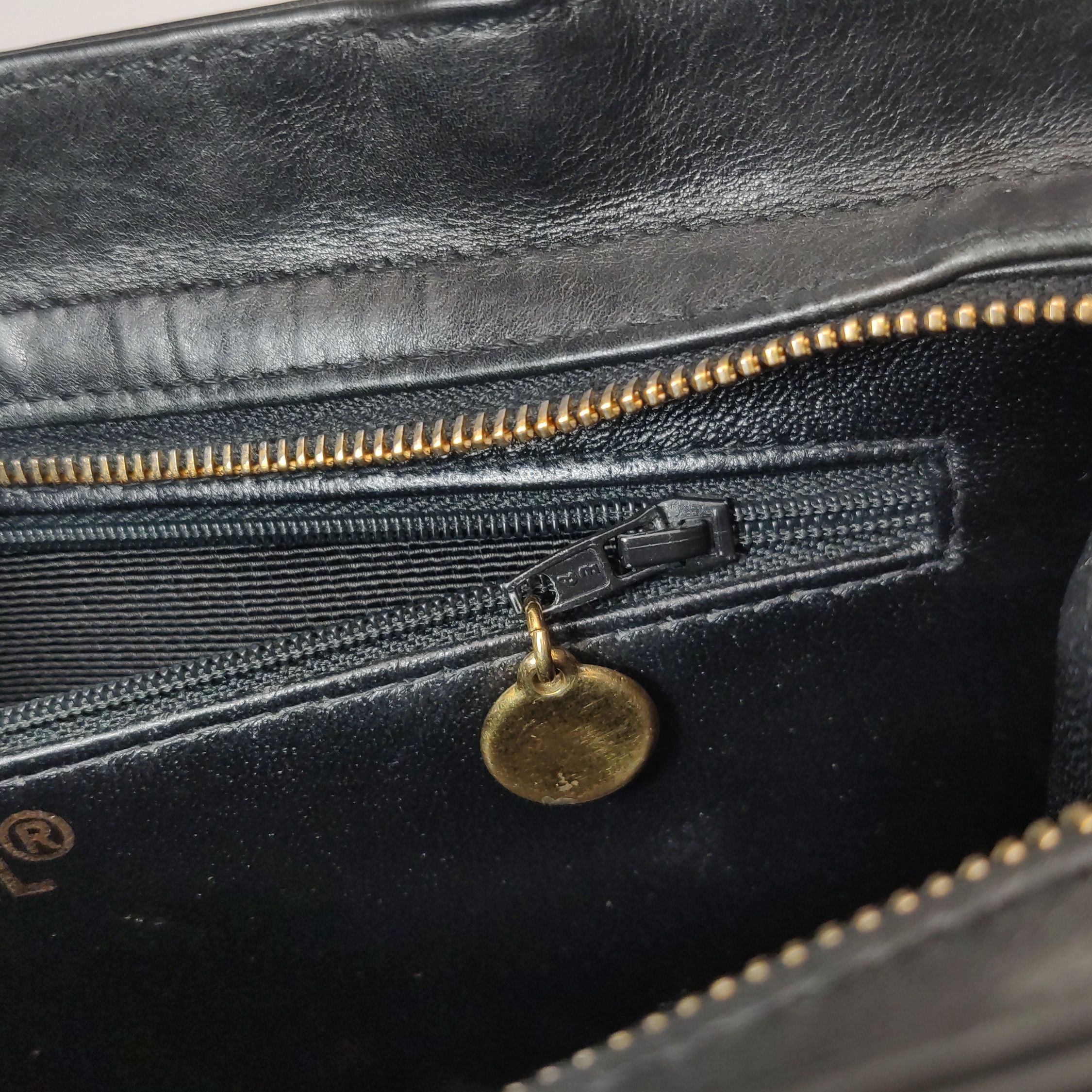 Chanel Chanel Women os Tote Bags Size ONE SIZE - 15 Thumbnail