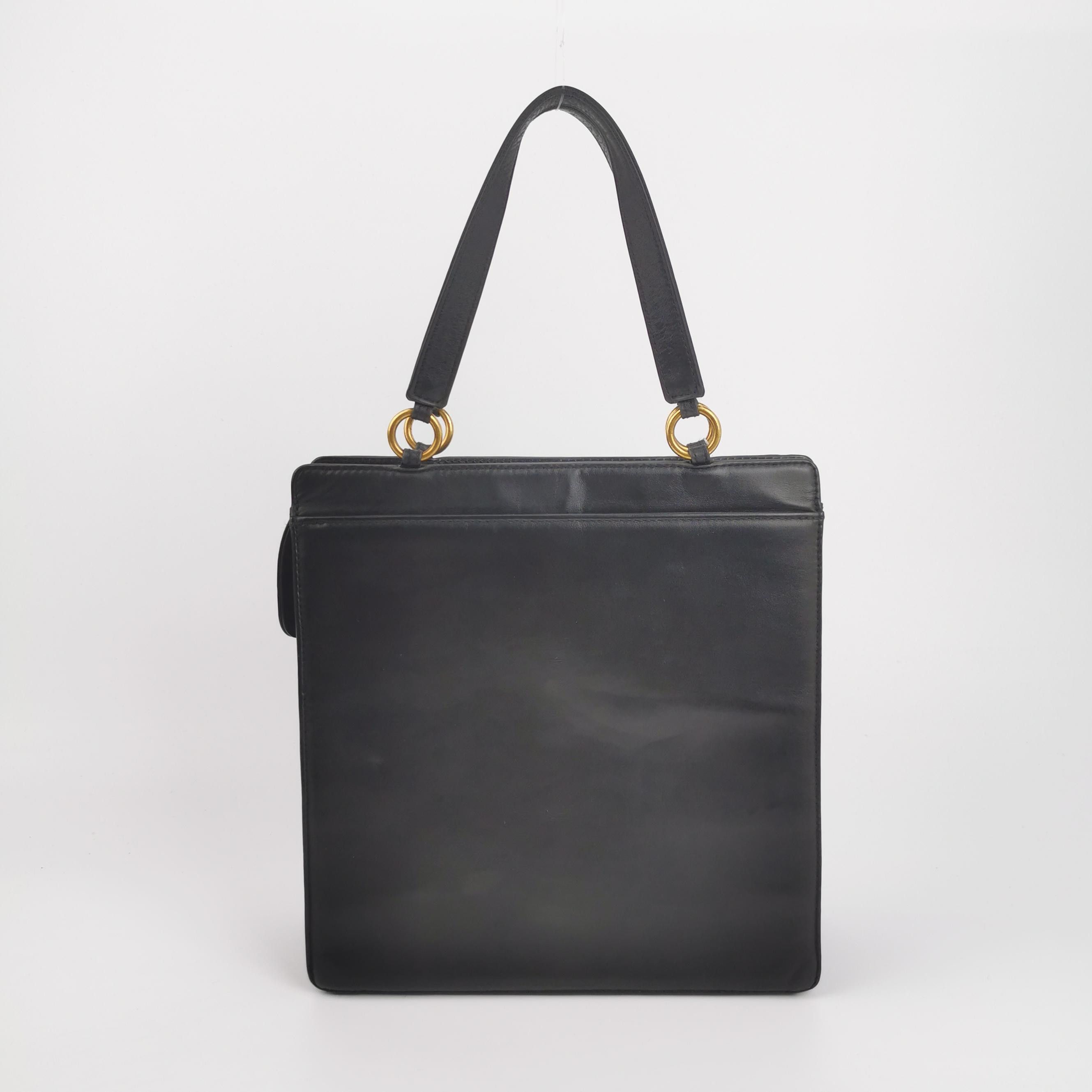 Chanel Chanel Women os Tote Bags Size ONE SIZE - 5 Thumbnail