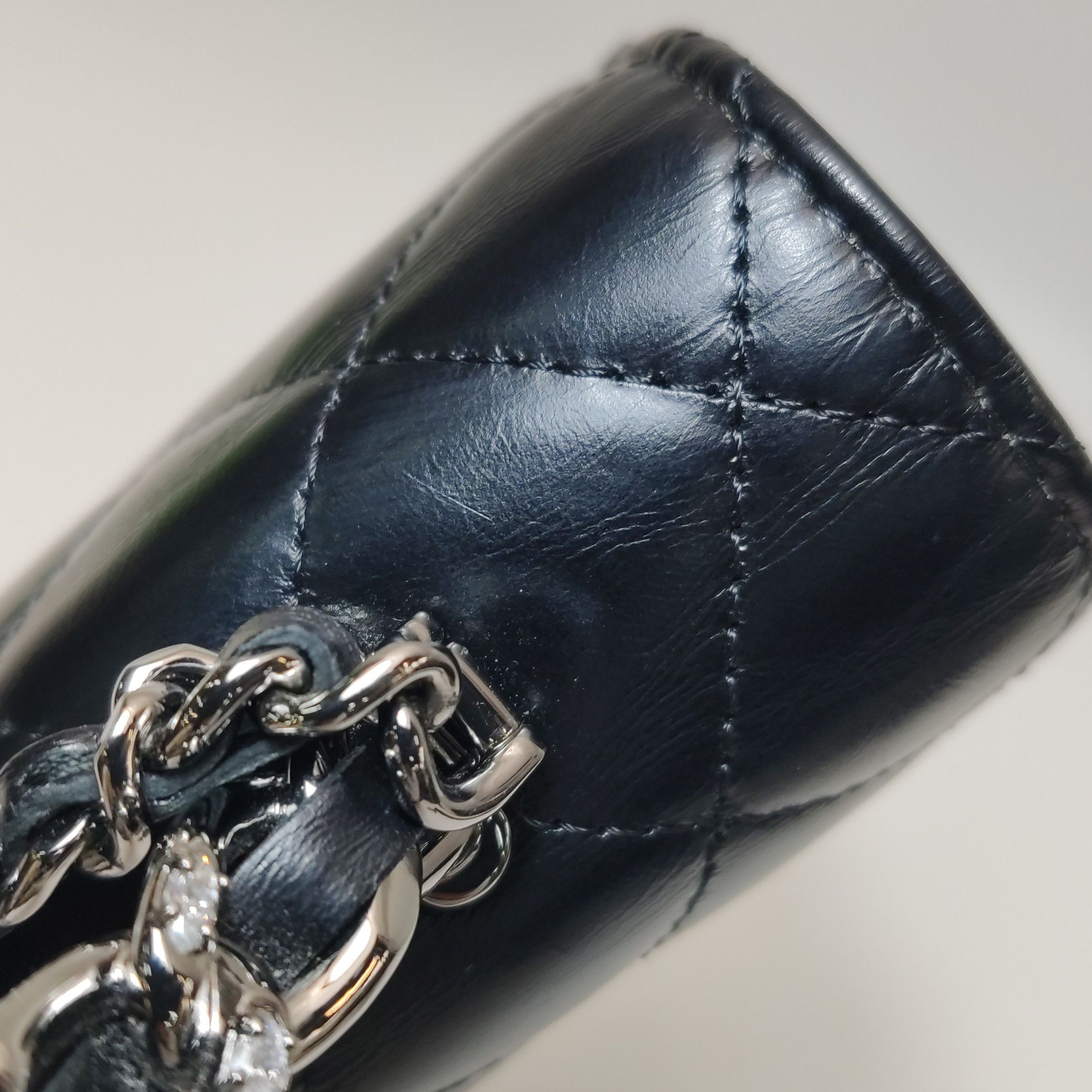 Chanel Chanel Women os Crossbody Bags Size ONE SIZE - 19 Thumbnail