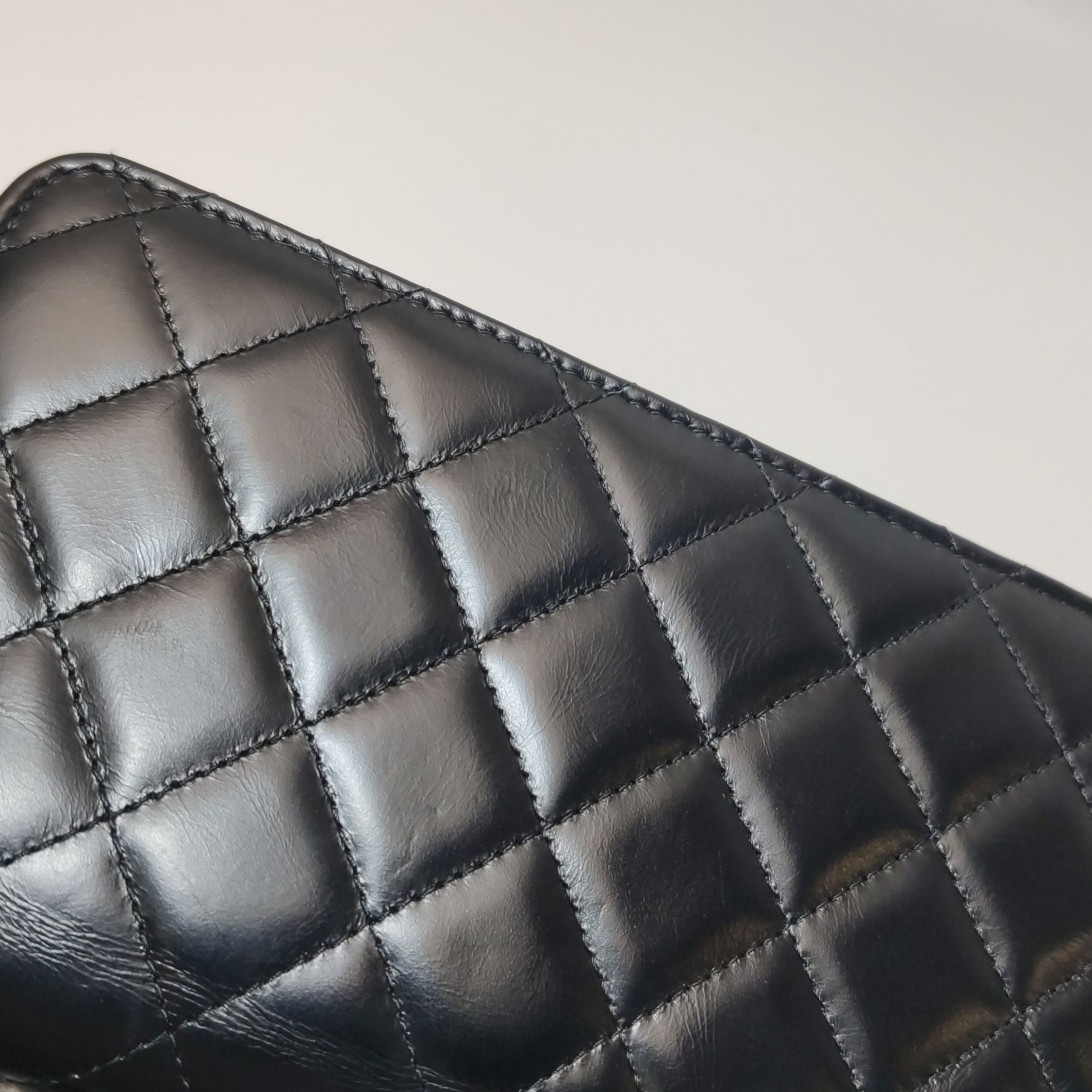 Chanel Chanel Women os Crossbody Bags Size ONE SIZE - 20 Thumbnail