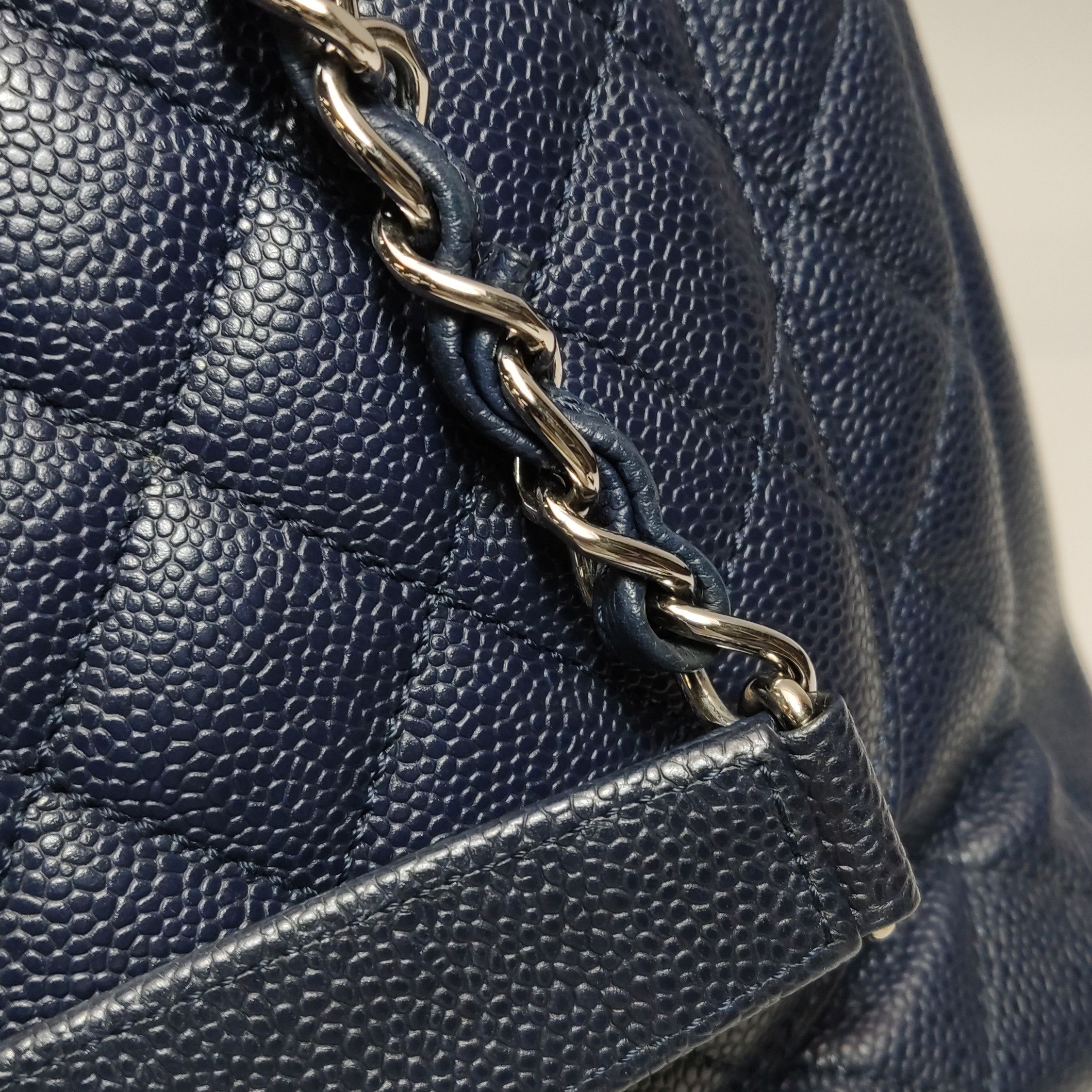 Chanel Chanel Women os Shoulder Bags Size ONE SIZE - 17 Thumbnail