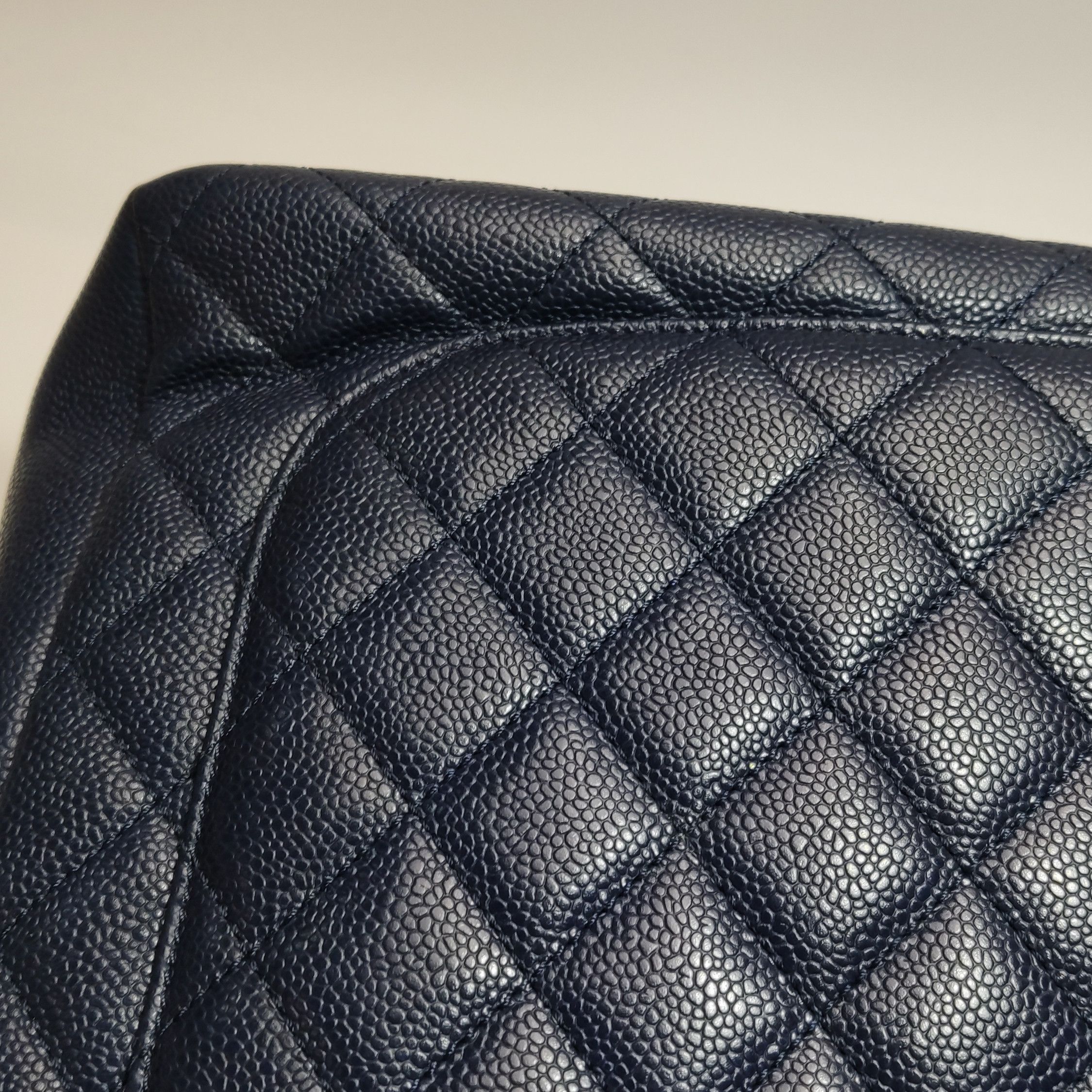 Chanel Chanel Women os Shoulder Bags Size ONE SIZE - 20 Thumbnail