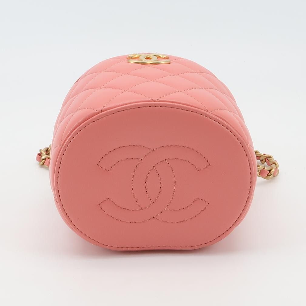 Chanel Chanel Women os Shoulder Bags Size ONE SIZE - 6 Thumbnail