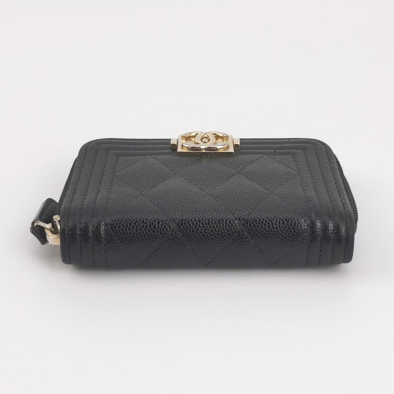 Chanel Chanel Women os Wallets Size ONE SIZE - 5 Thumbnail
