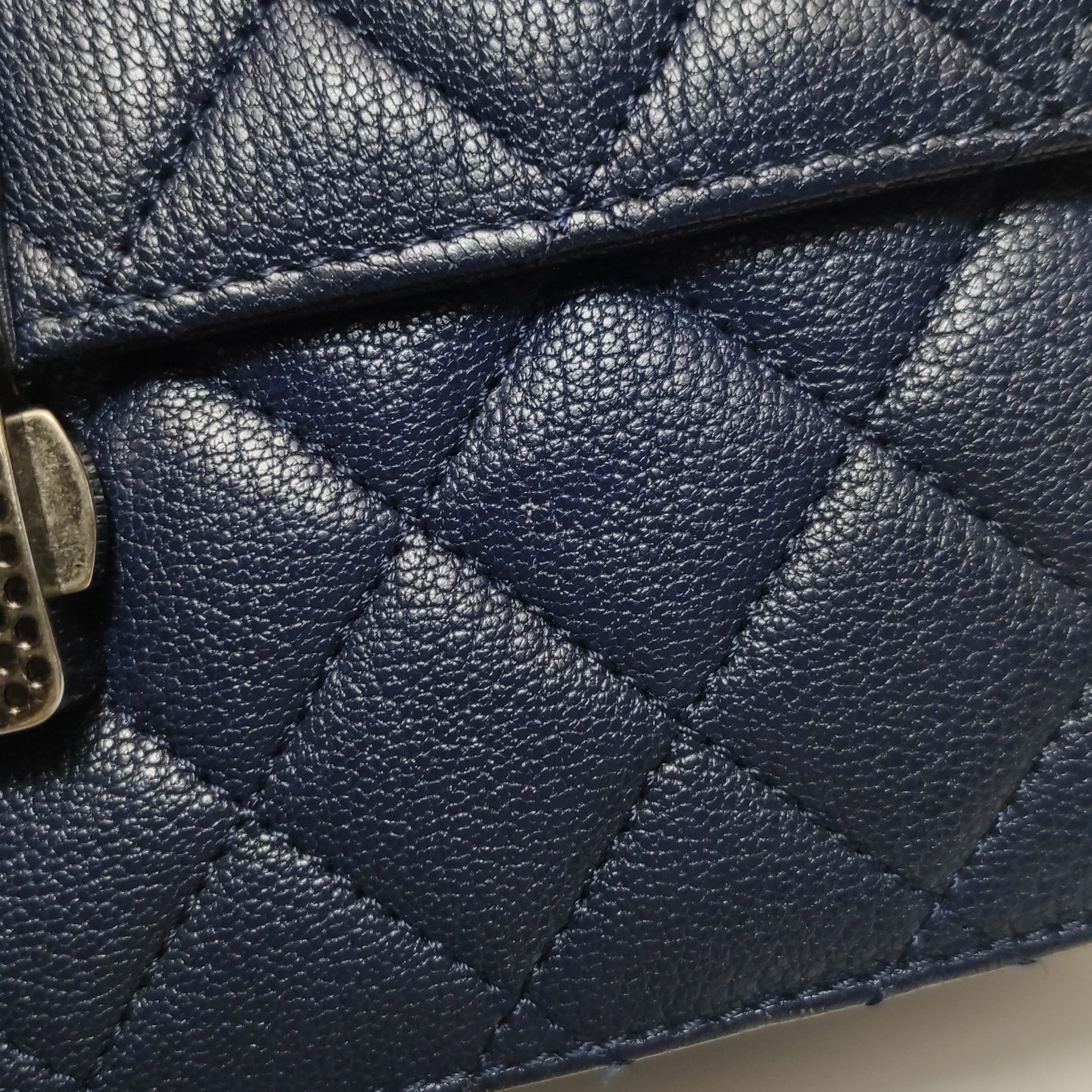 Chanel Chanel Women os Shoulder Bags Size ONE SIZE - 14 Thumbnail