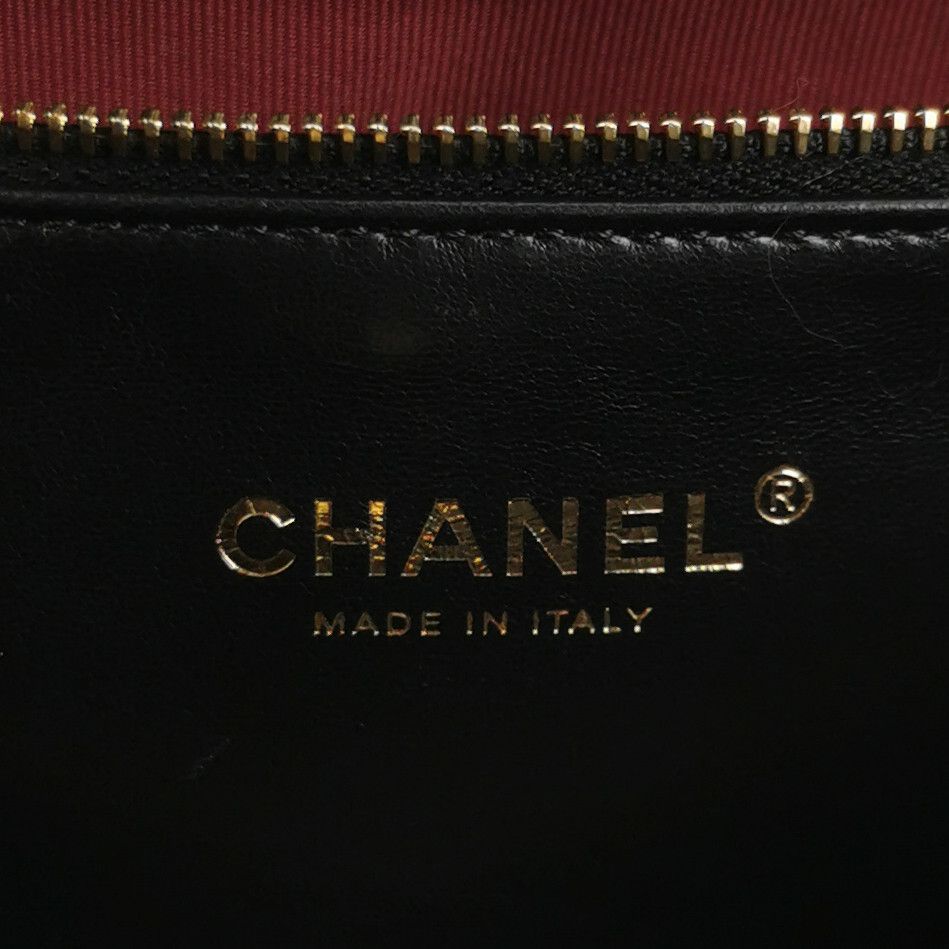 Chanel Chanel Women os Shoulder Bags Size ONE SIZE - 8 Thumbnail