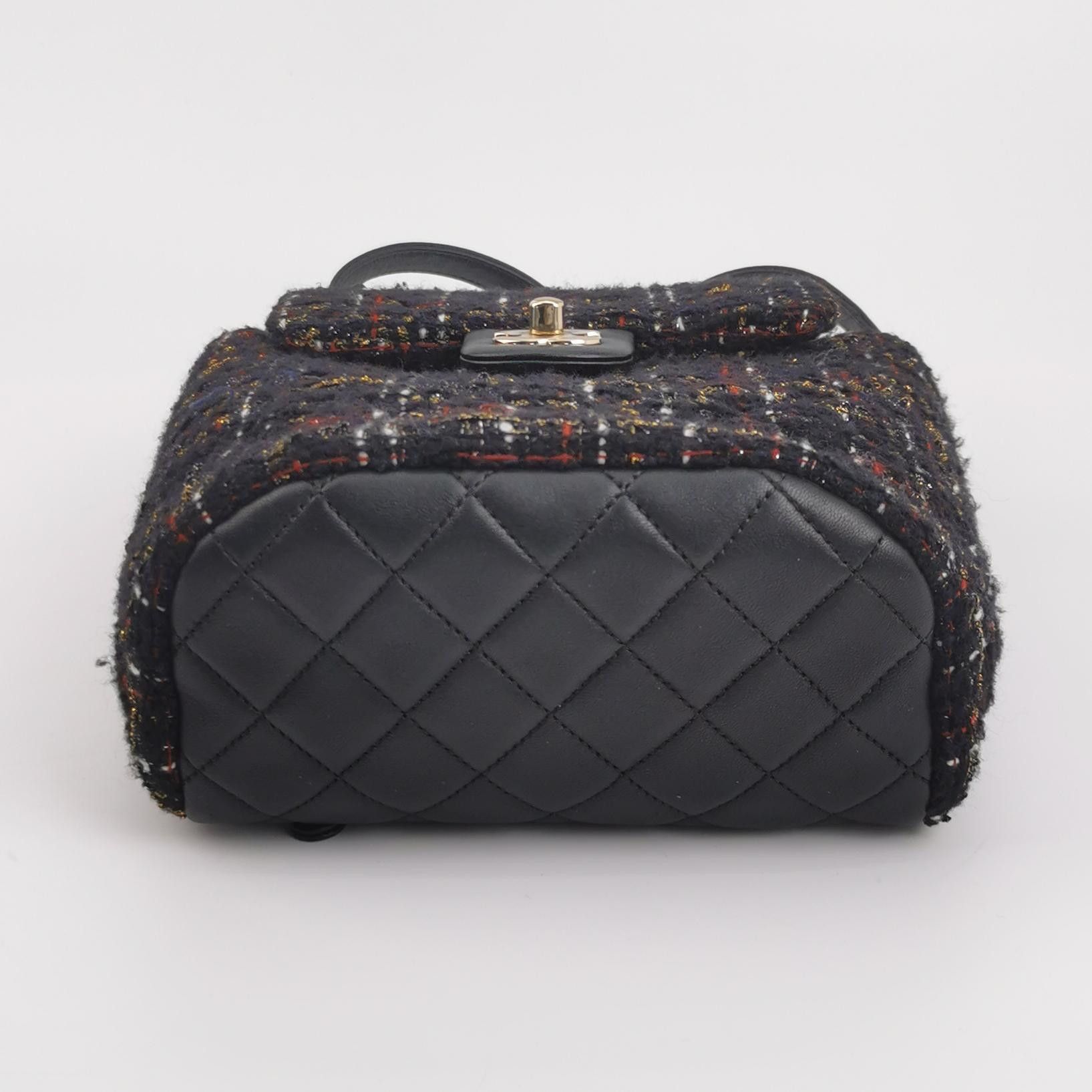 Chanel Chanel Women os Backpacks Size ONE SIZE - 6 Thumbnail