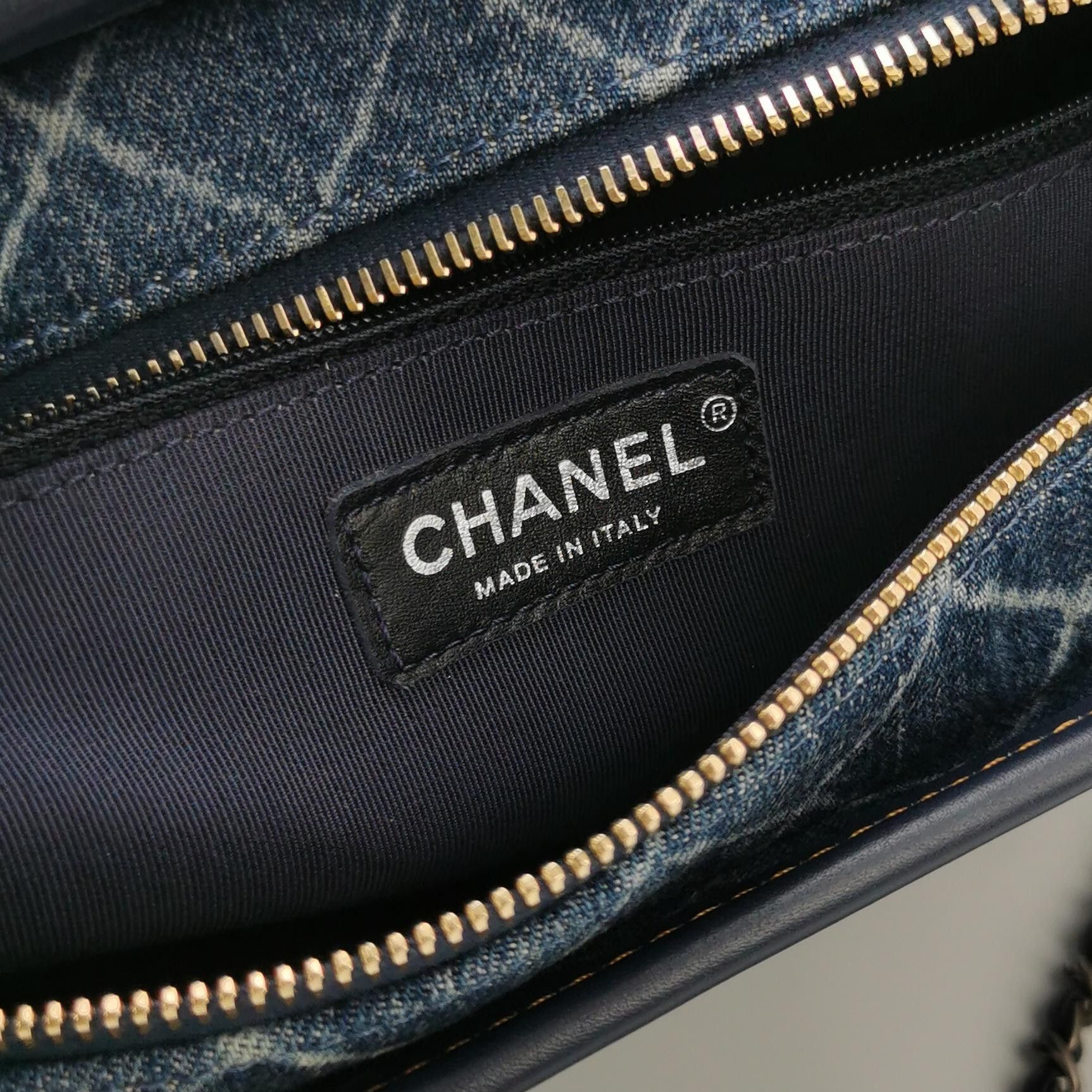 Chanel Chanel Women os Shoulder Bags Size ONE SIZE - 8 Thumbnail