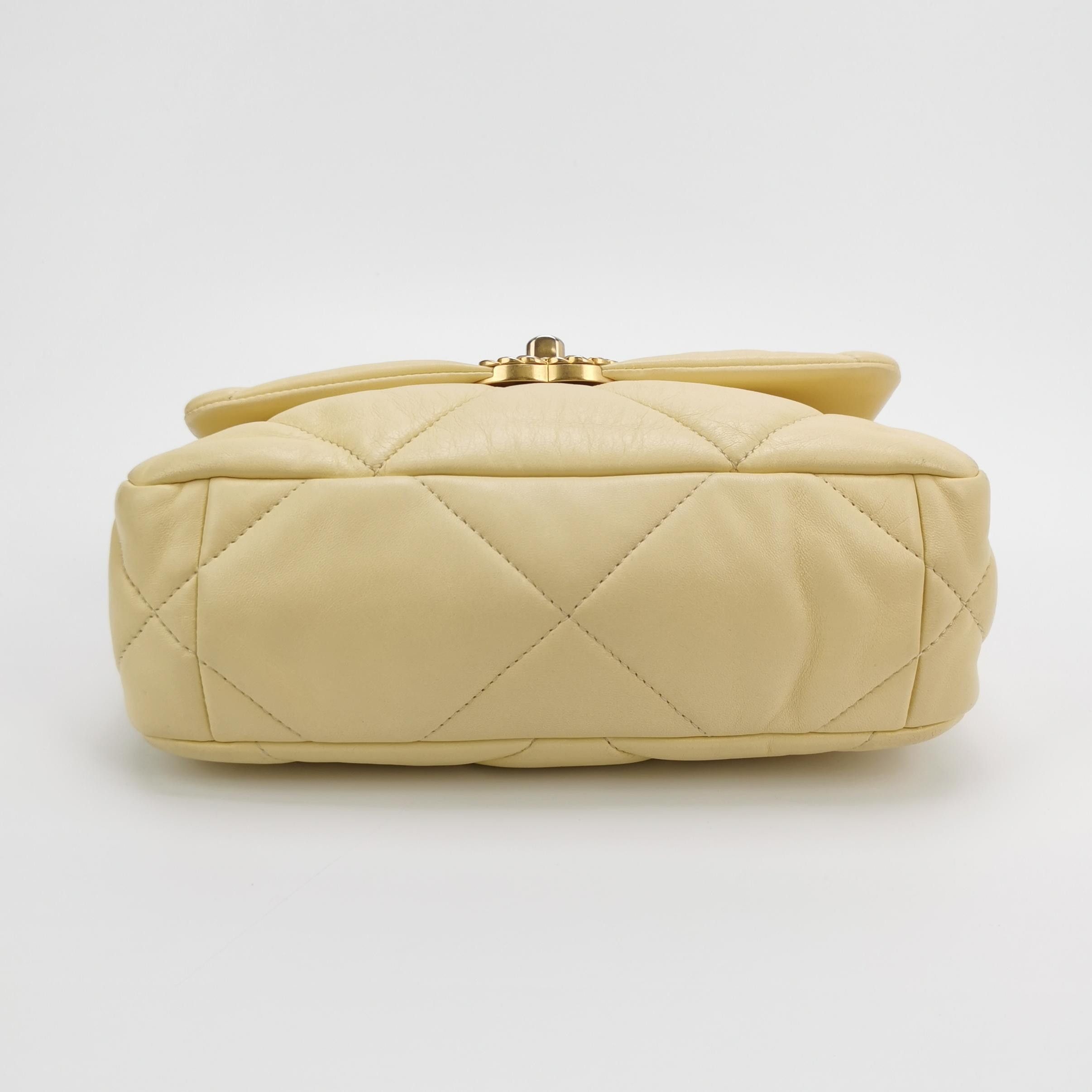 Chanel Chanel Women os Shoulder Bags Size ONE SIZE - 6 Thumbnail