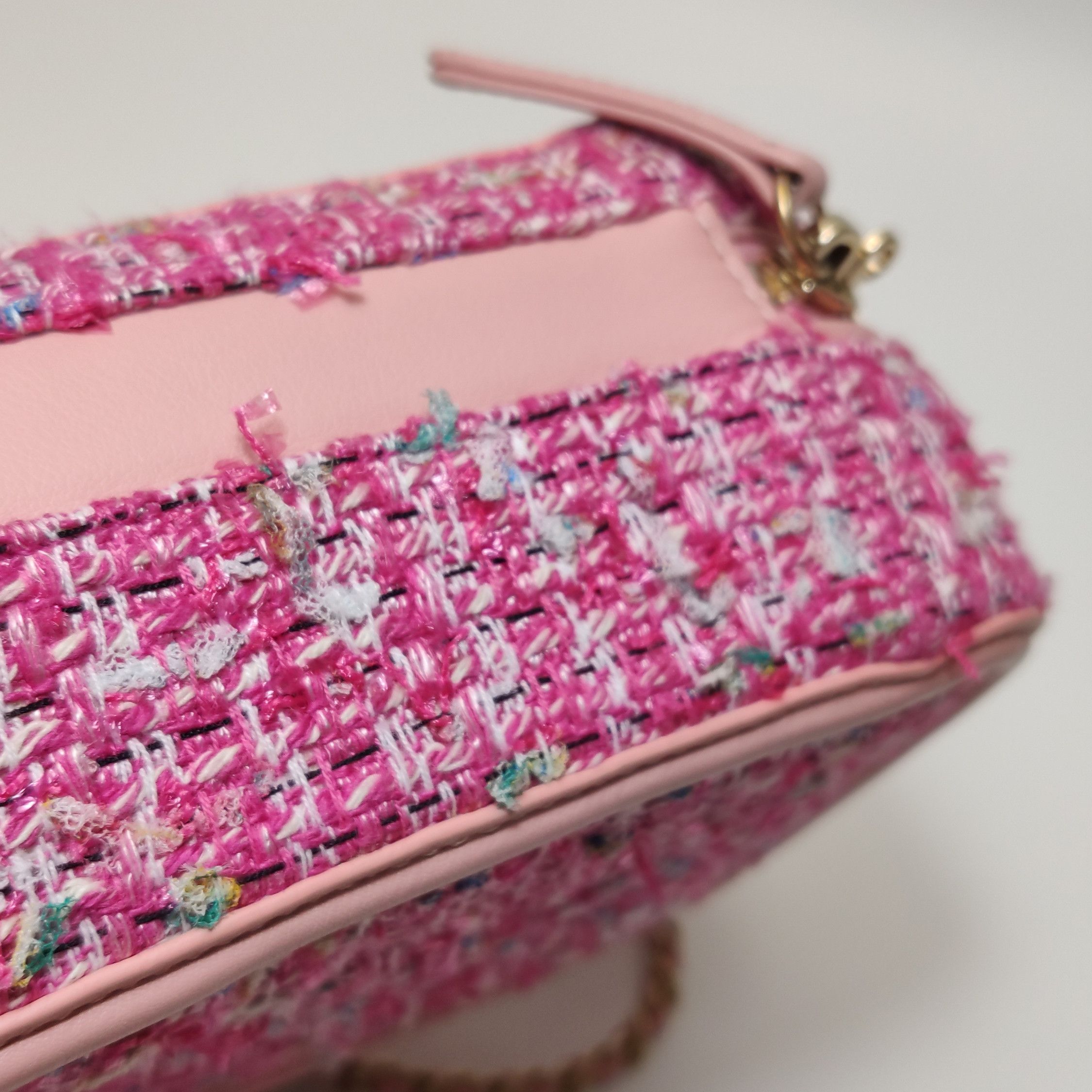 Chanel Chanel Women os Crossbody Bags Size ONE SIZE - 20 Thumbnail