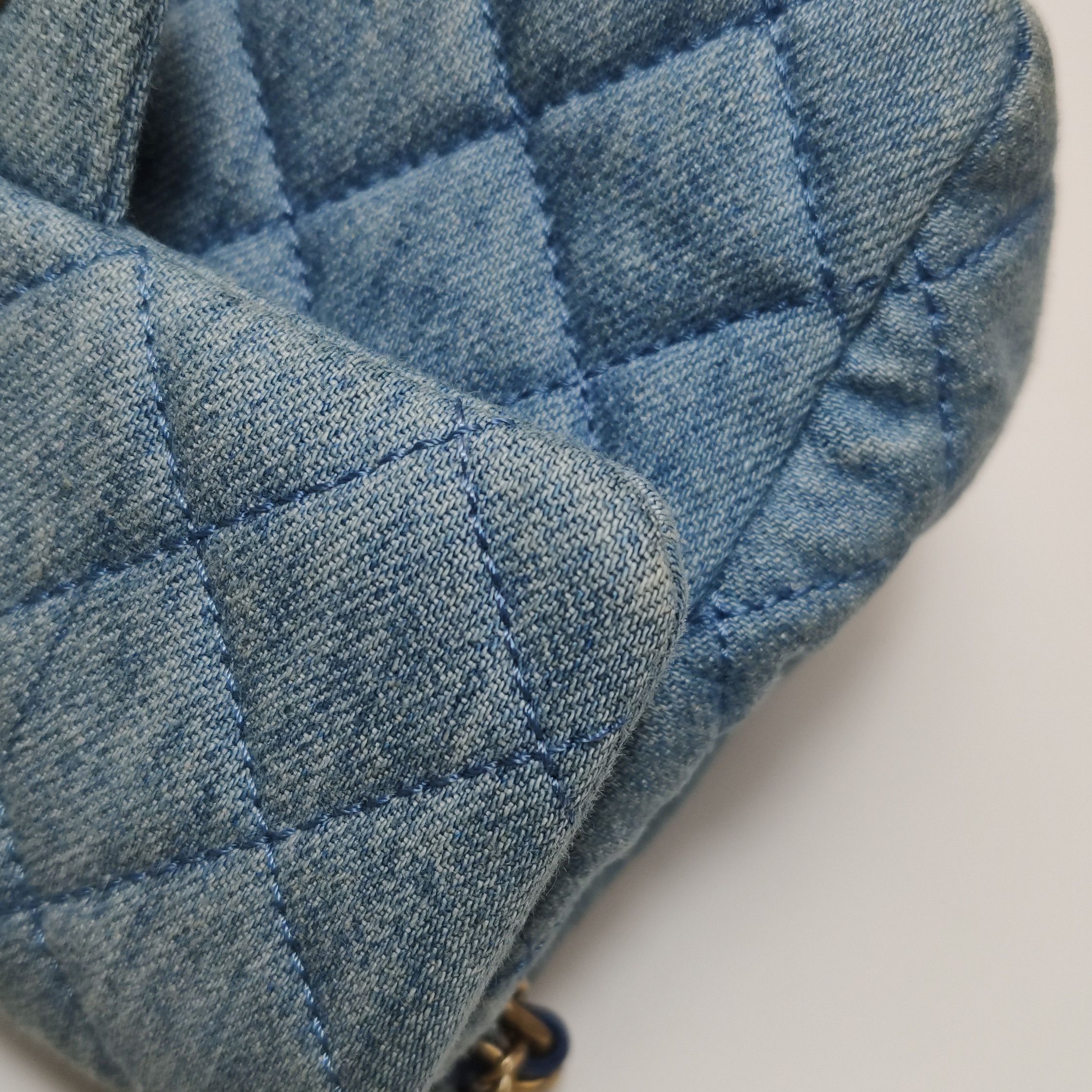 Chanel Chanel Women os Crossbody Bags Size ONE SIZE - 18 Thumbnail