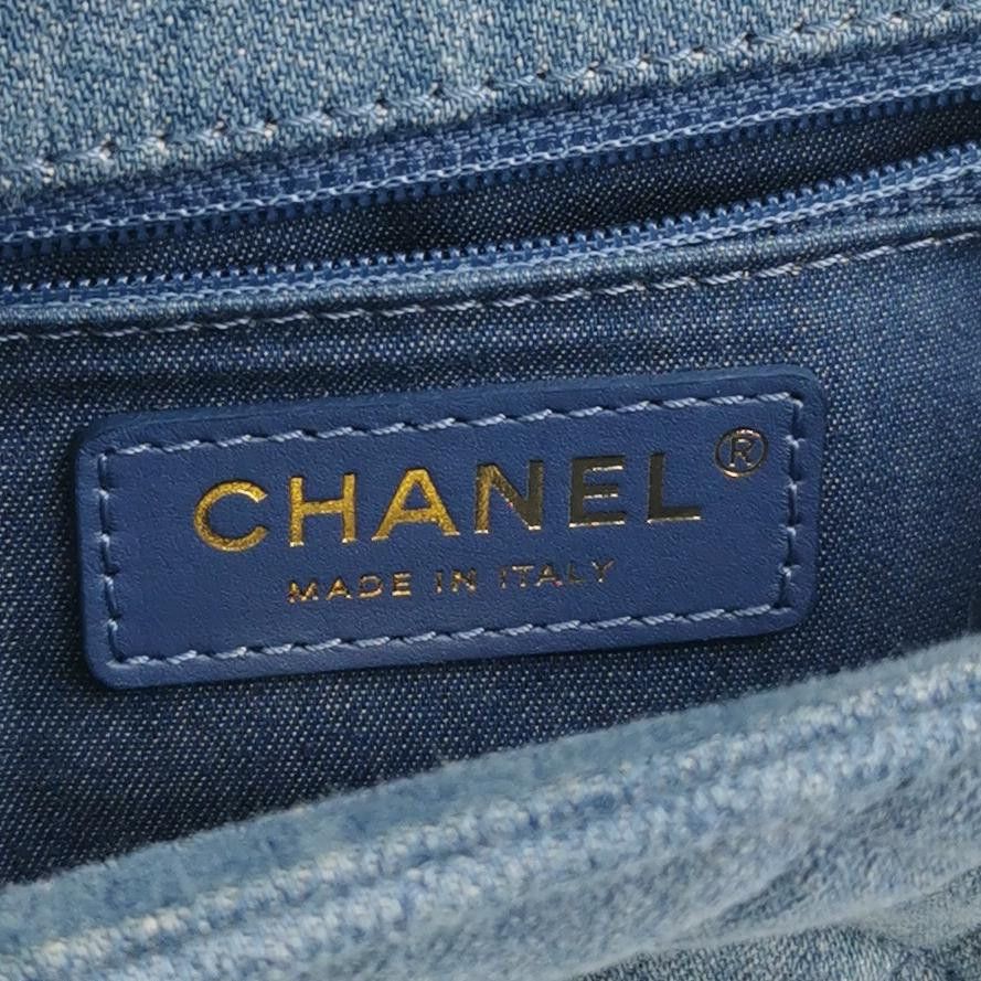 Chanel Chanel Women os Crossbody Bags Size ONE SIZE - 8 Thumbnail